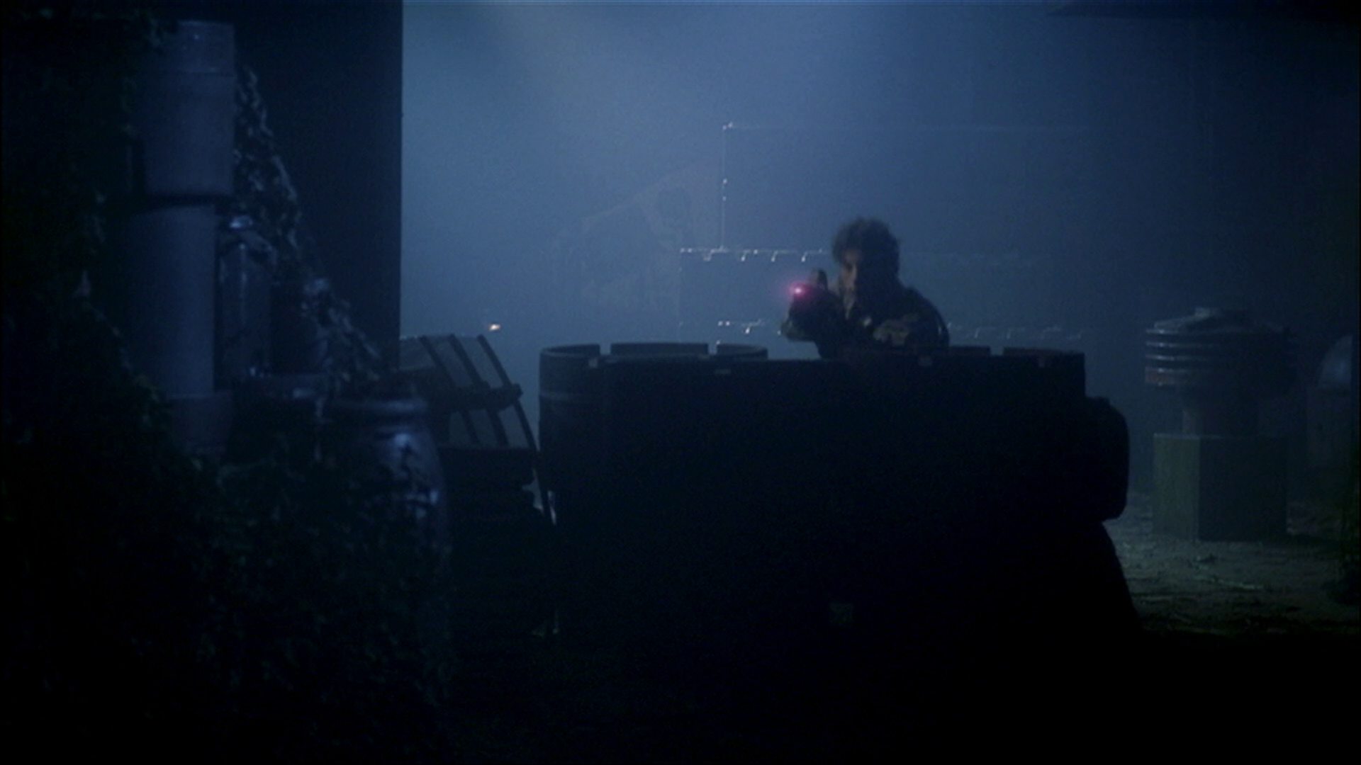 extant_StarTrek_ENT_1x15-ShadowsOfPJem_3057.jpg