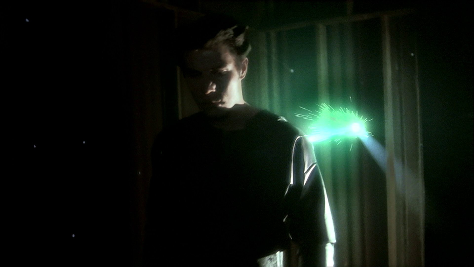 extant_StarTrek_ENT_1x15-ShadowsOfPJem_3072.jpg