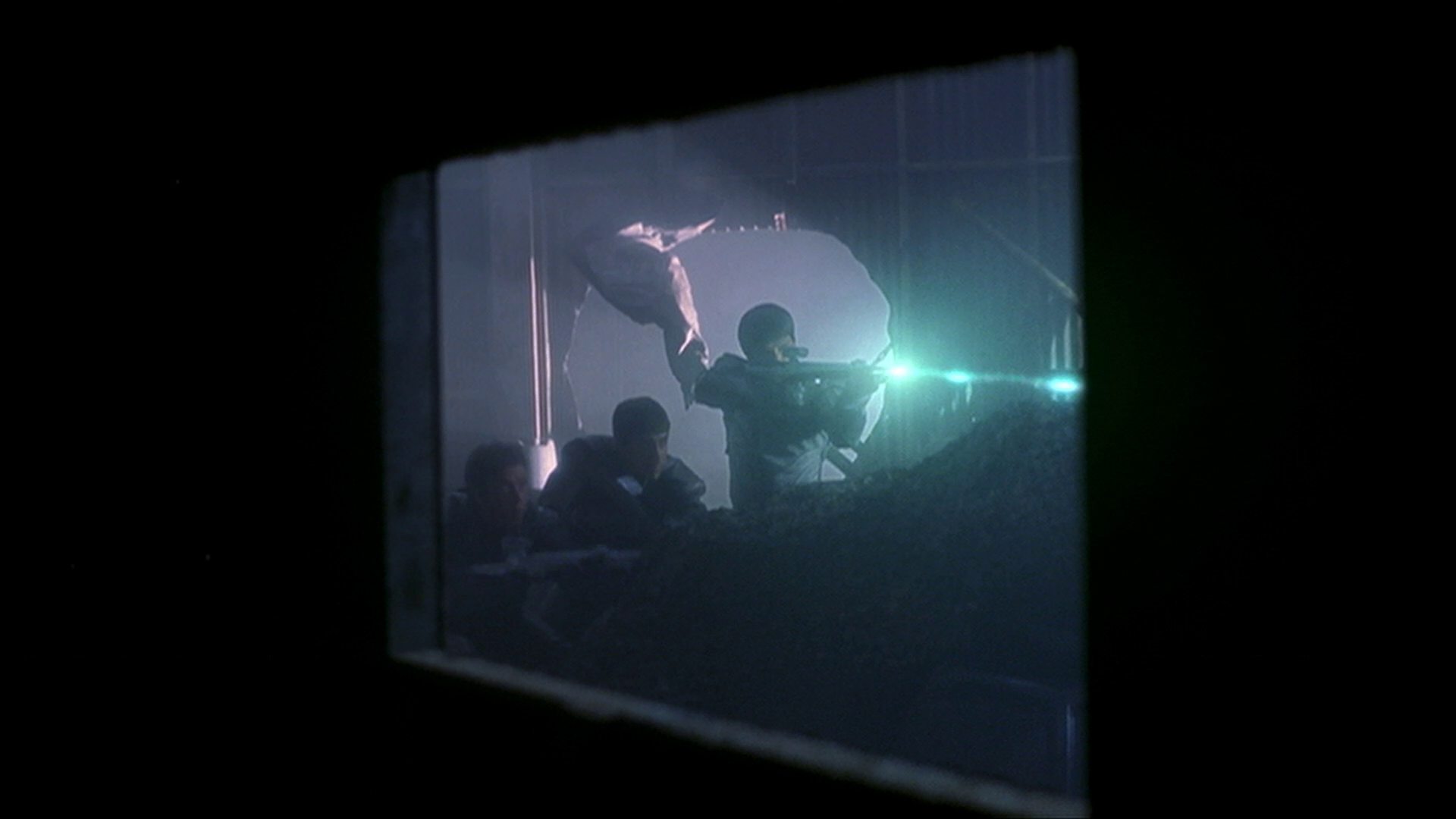 extant_StarTrek_ENT_1x15-ShadowsOfPJem_3076.jpg