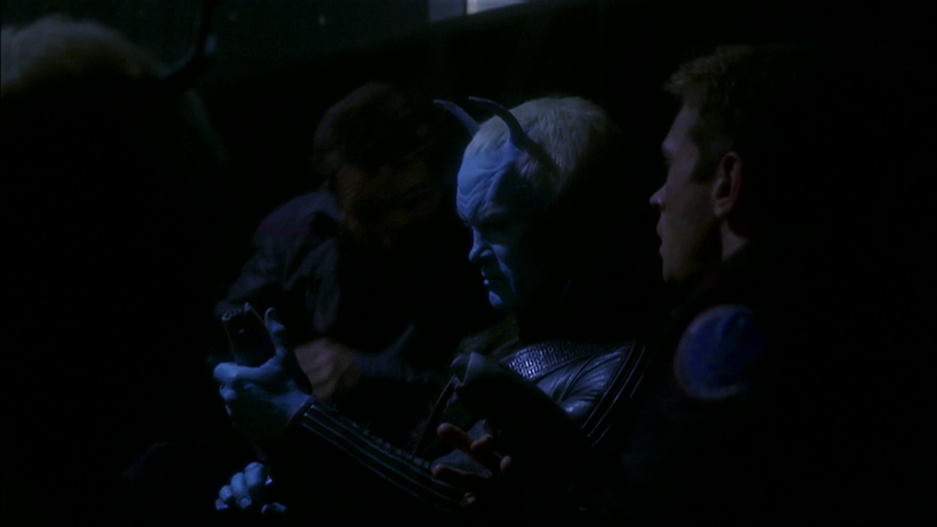 extant_StarTrek_ENT_1x15-ShadowsOfPJem_3079.jpg