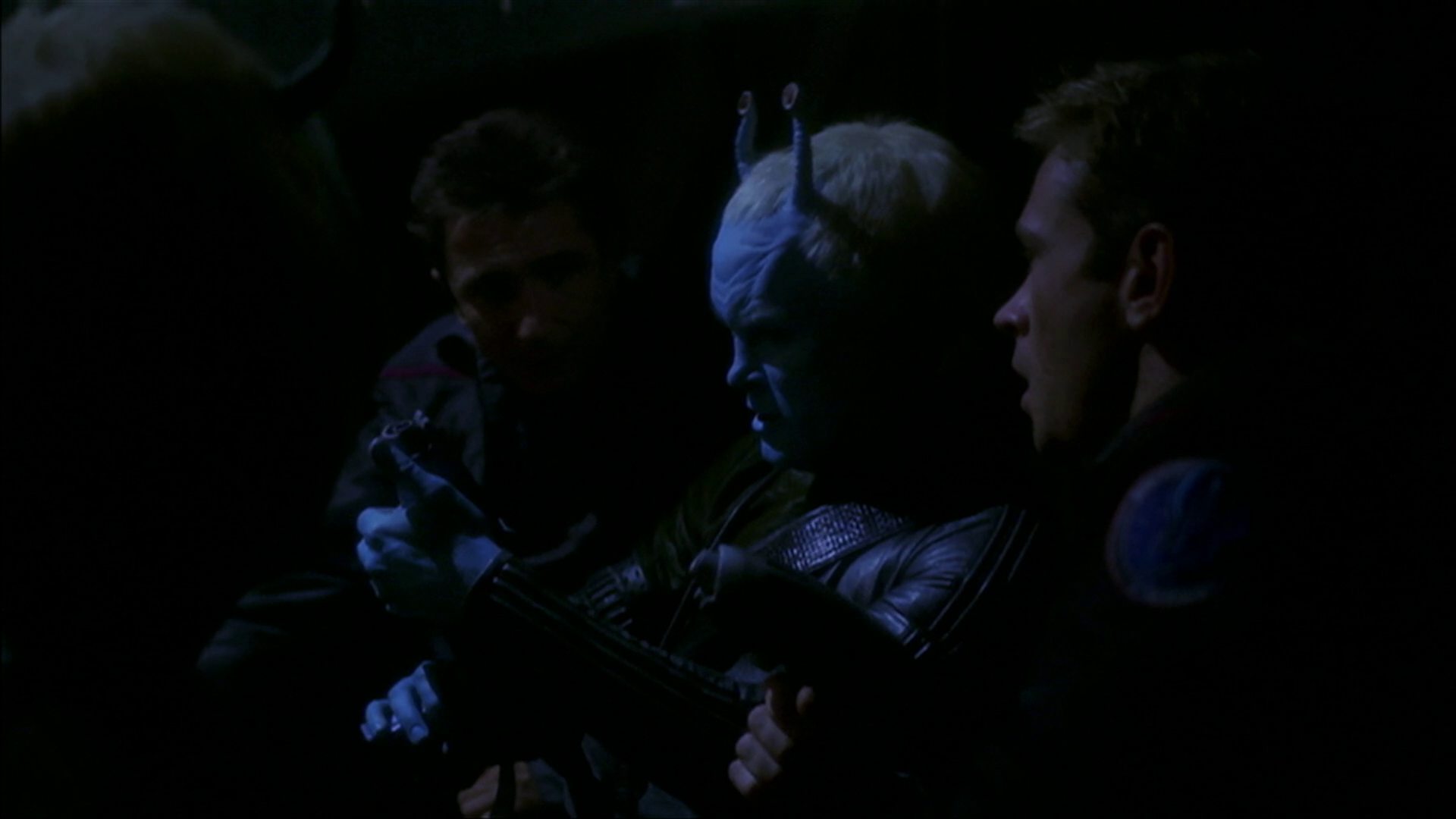 extant_StarTrek_ENT_1x15-ShadowsOfPJem_3081.jpg