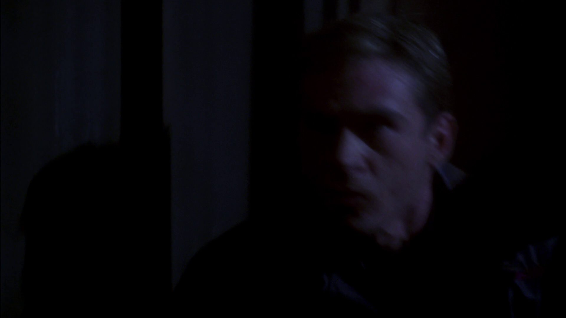 extant_StarTrek_ENT_1x15-ShadowsOfPJem_3098.jpg