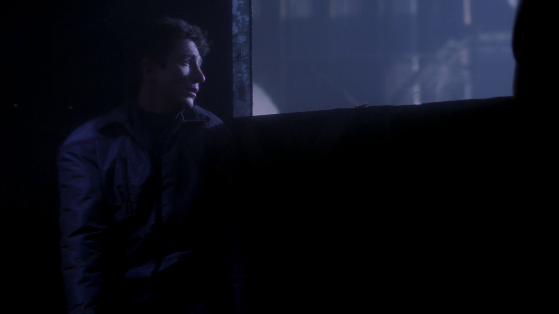 extant_StarTrek_ENT_1x15-ShadowsOfPJem_3103.jpg