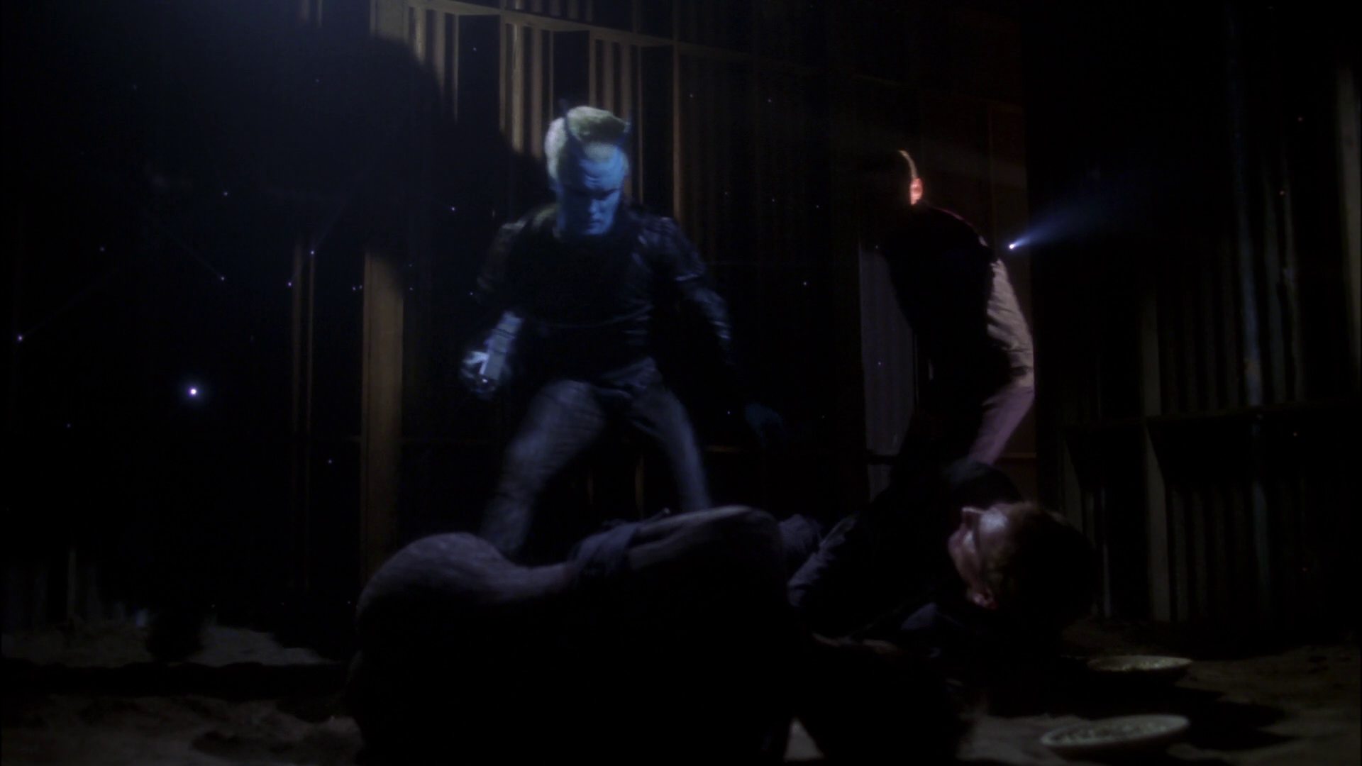 extant_StarTrek_ENT_1x15-ShadowsOfPJem_3129.jpg