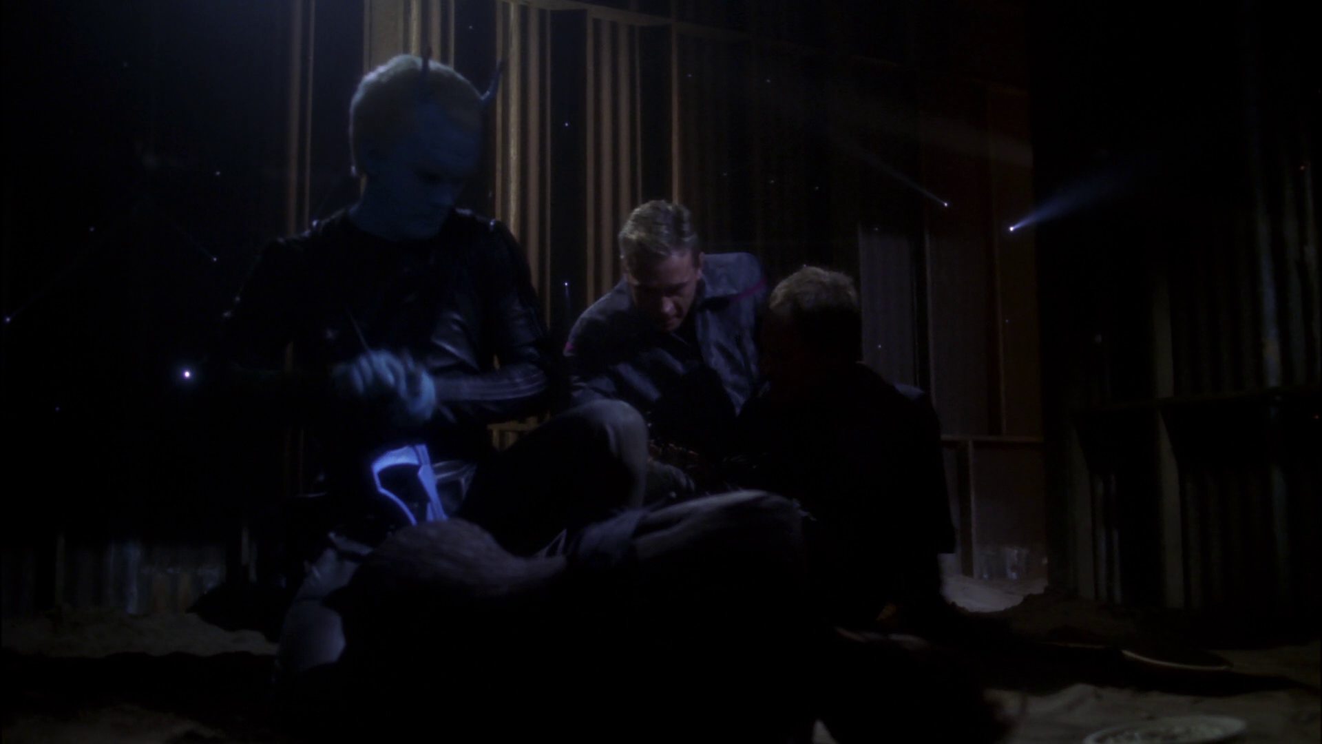 extant_StarTrek_ENT_1x15-ShadowsOfPJem_3133.jpg