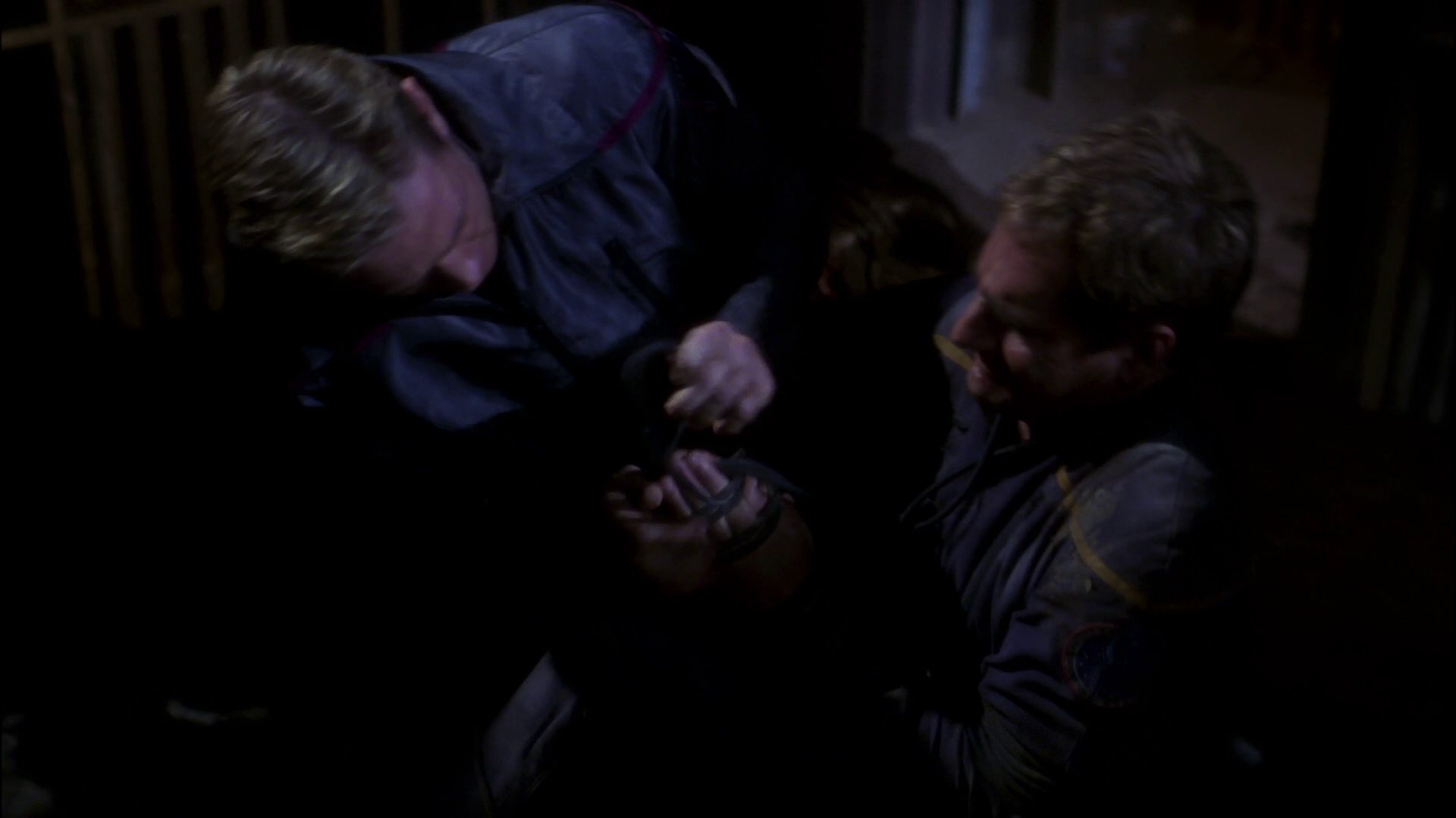 extant_StarTrek_ENT_1x15-ShadowsOfPJem_3135.jpg