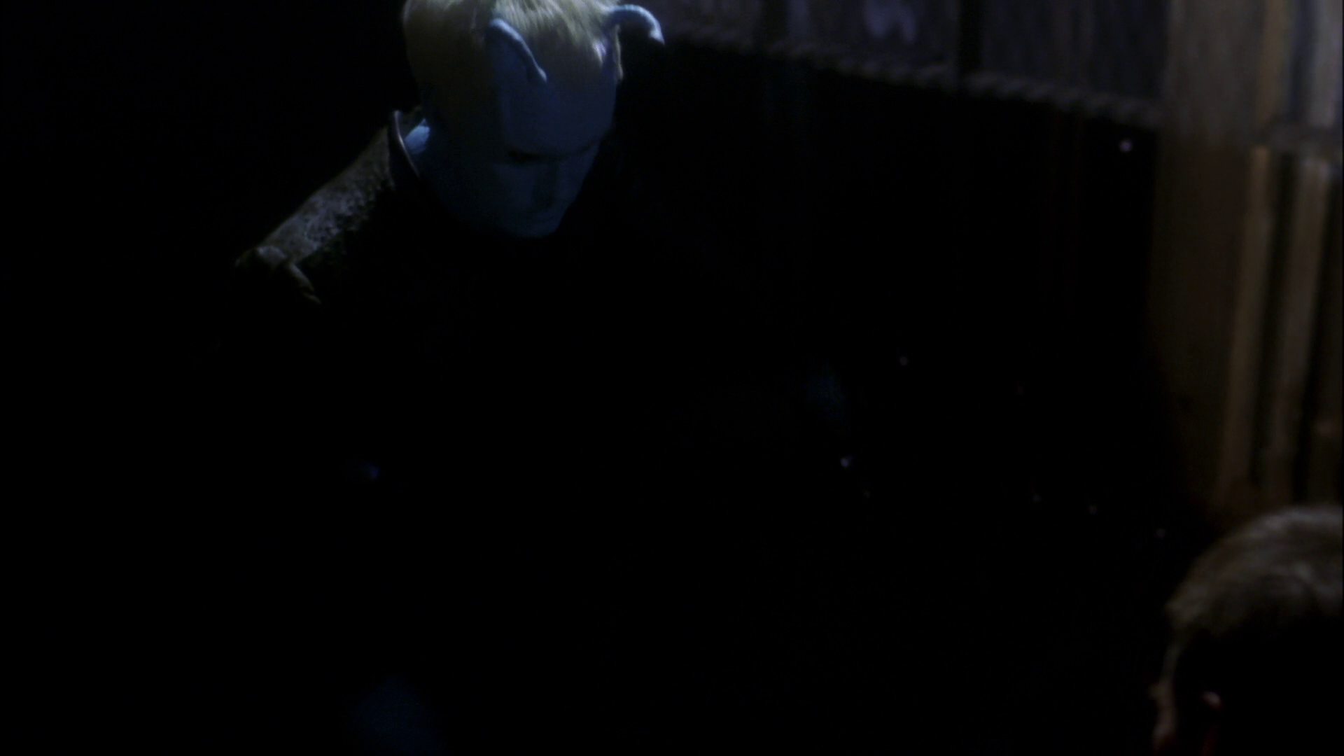 extant_StarTrek_ENT_1x15-ShadowsOfPJem_3146.jpg