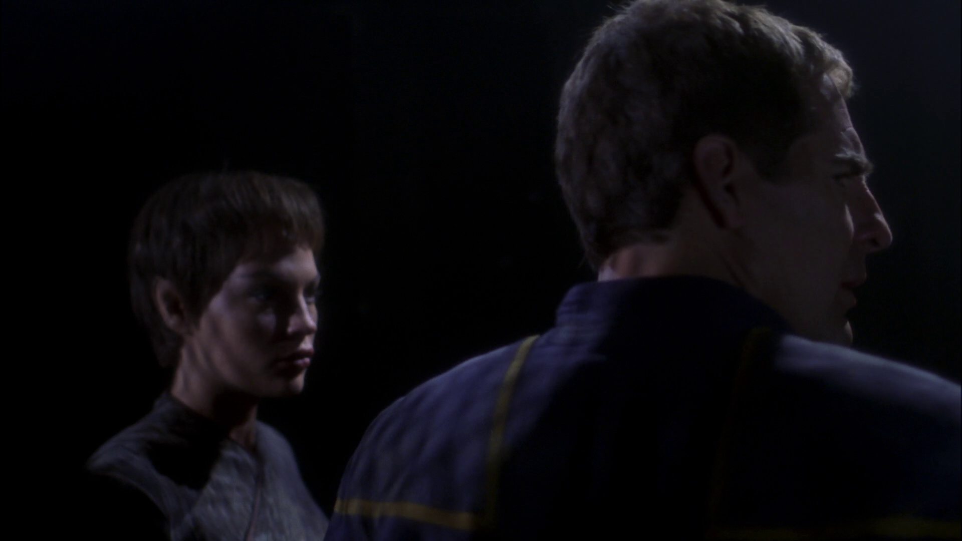 extant_StarTrek_ENT_1x15-ShadowsOfPJem_3180.jpg