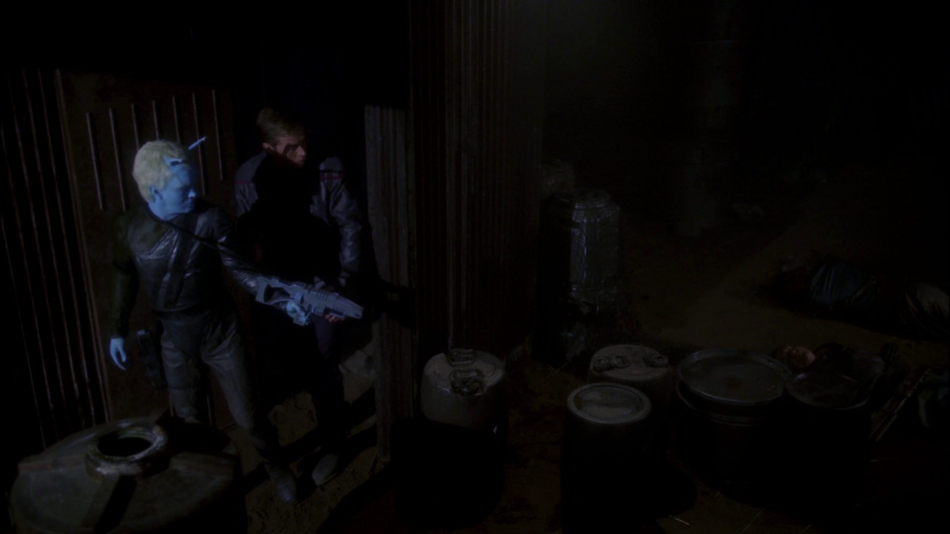 extant_StarTrek_ENT_1x15-ShadowsOfPJem_3209.jpg