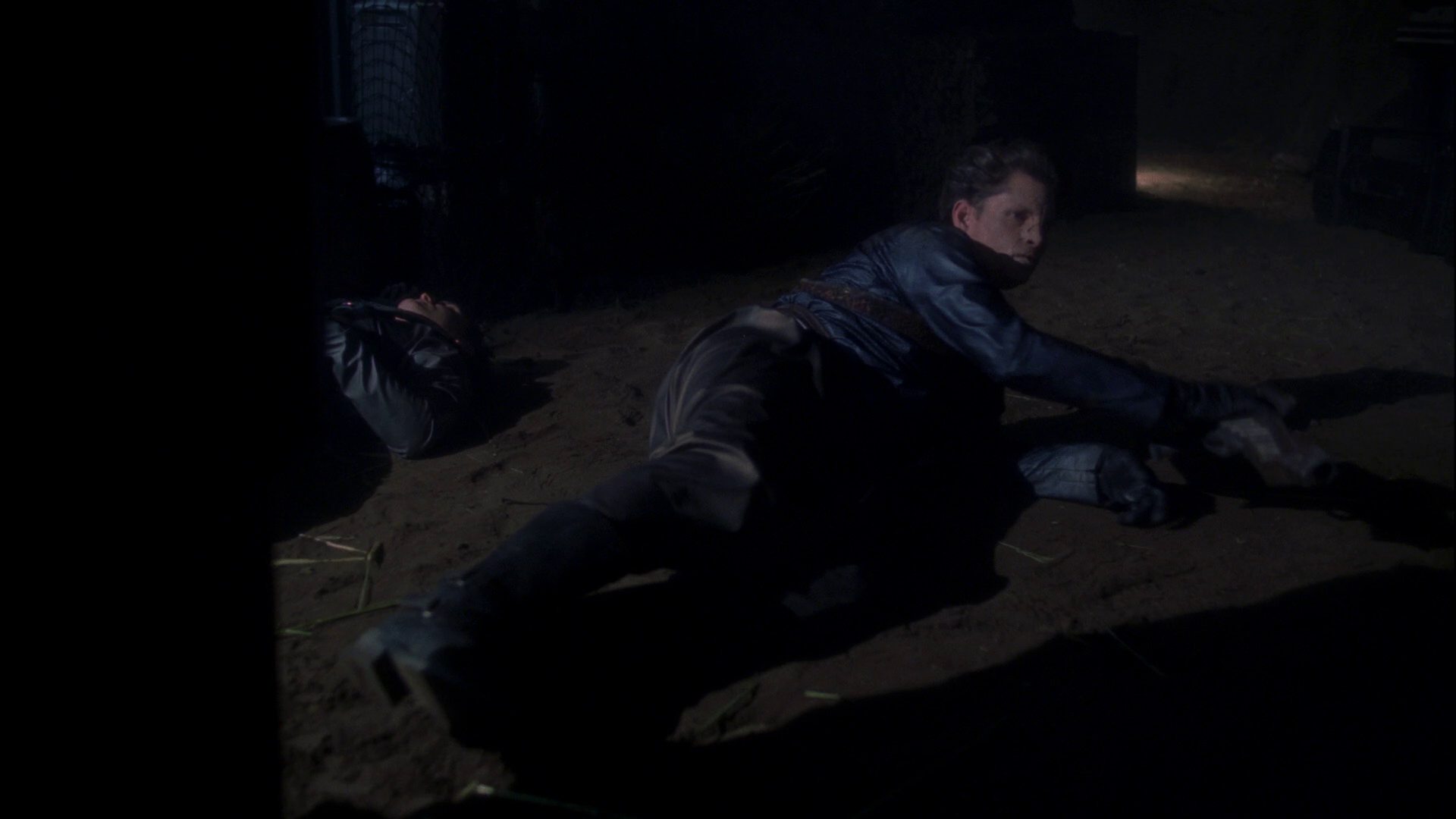 extant_StarTrek_ENT_1x15-ShadowsOfPJem_3246.jpg