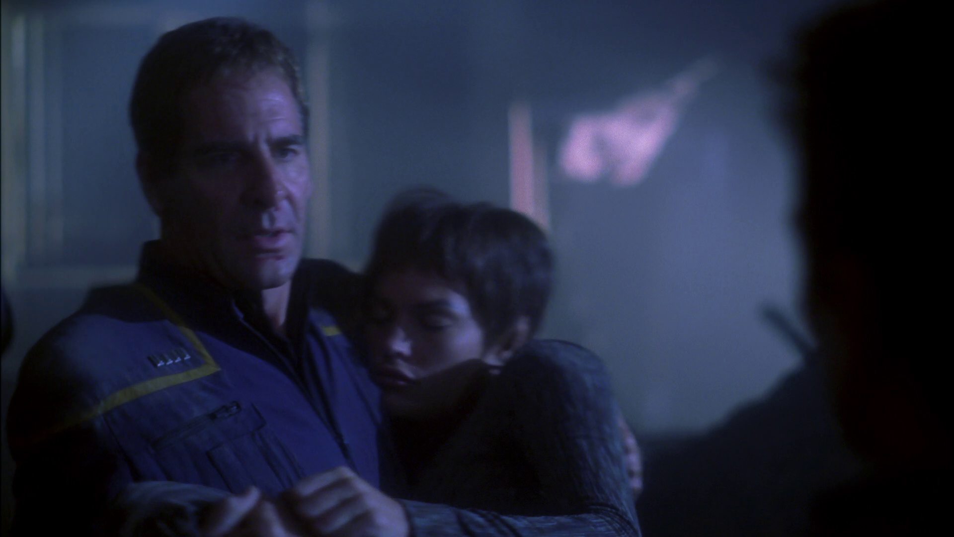 extant_StarTrek_ENT_1x15-ShadowsOfPJem_3287.jpg