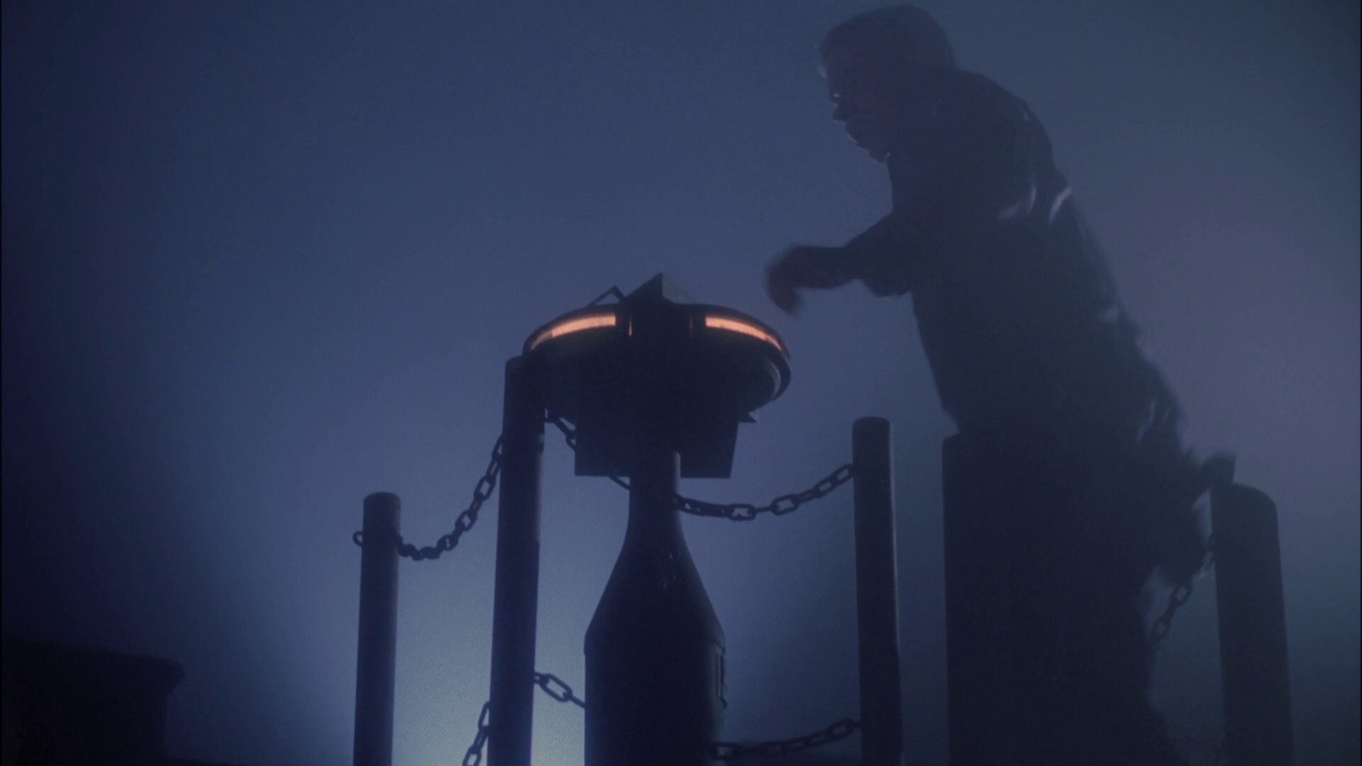 extant_StarTrek_ENT_1x15-ShadowsOfPJem_3296.jpg
