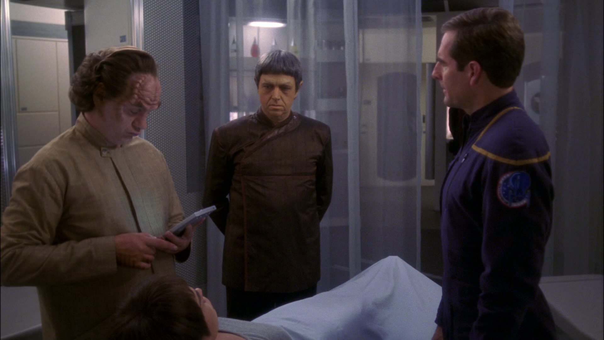 extant_StarTrek_ENT_1x15-ShadowsOfPJem_3372.jpg