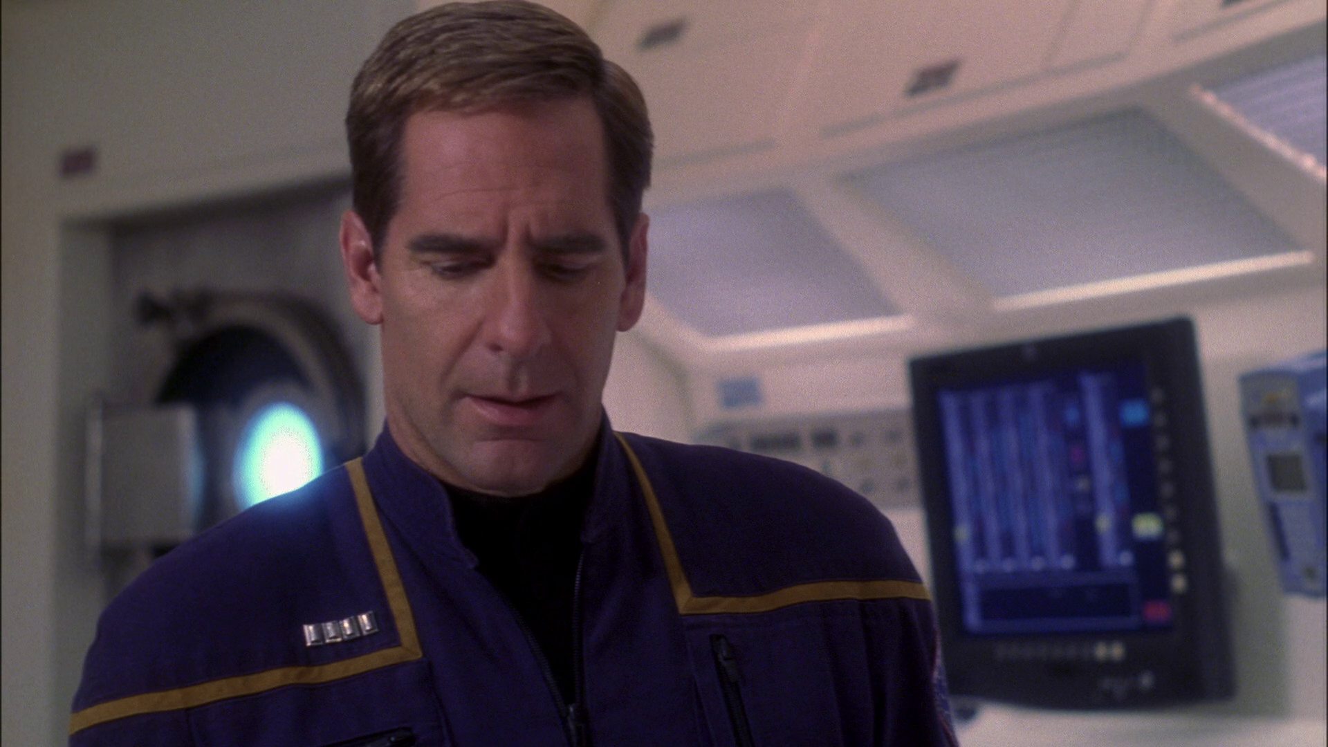 extant_StarTrek_ENT_1x15-ShadowsOfPJem_3376.jpg