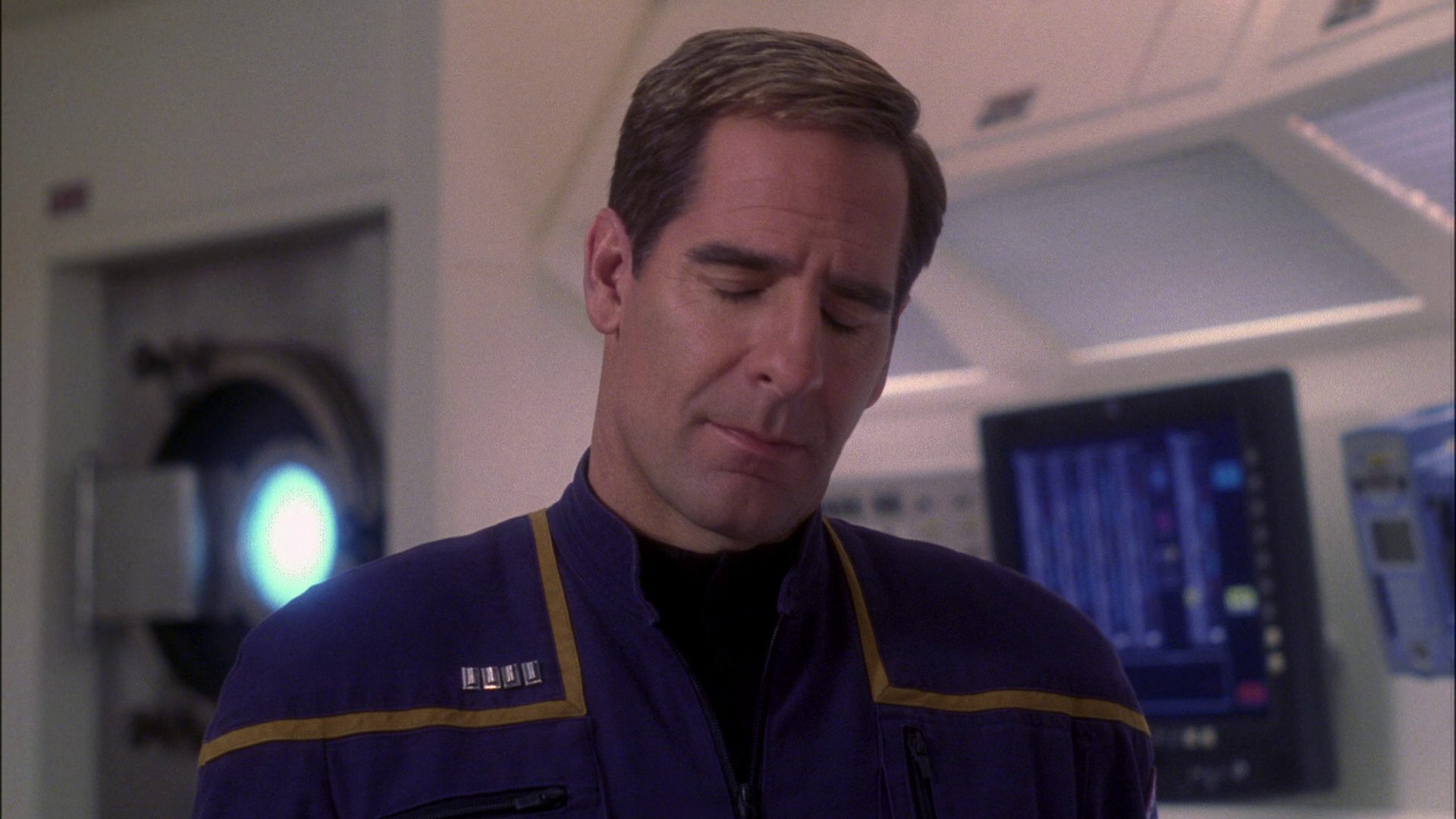extant_StarTrek_ENT_1x15-ShadowsOfPJem_3441.jpg