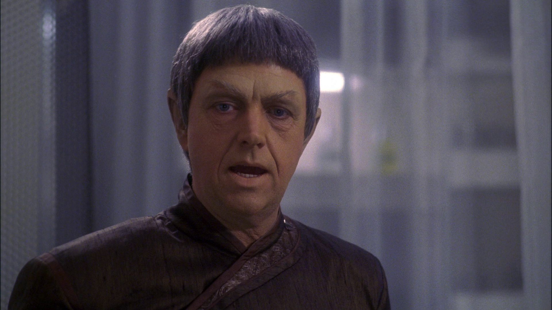 extant_StarTrek_ENT_1x15-ShadowsOfPJem_3465.jpg