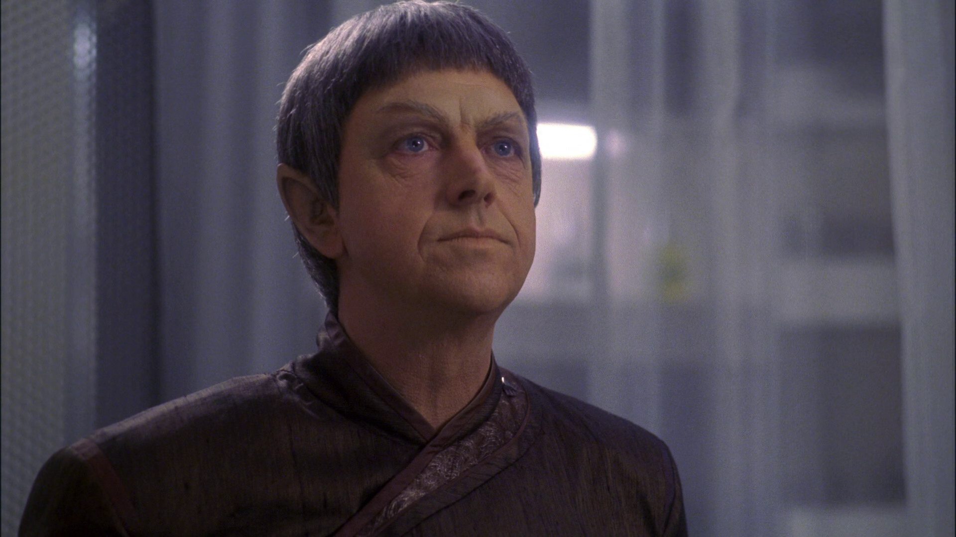 extant_StarTrek_ENT_1x15-ShadowsOfPJem_3467.jpg