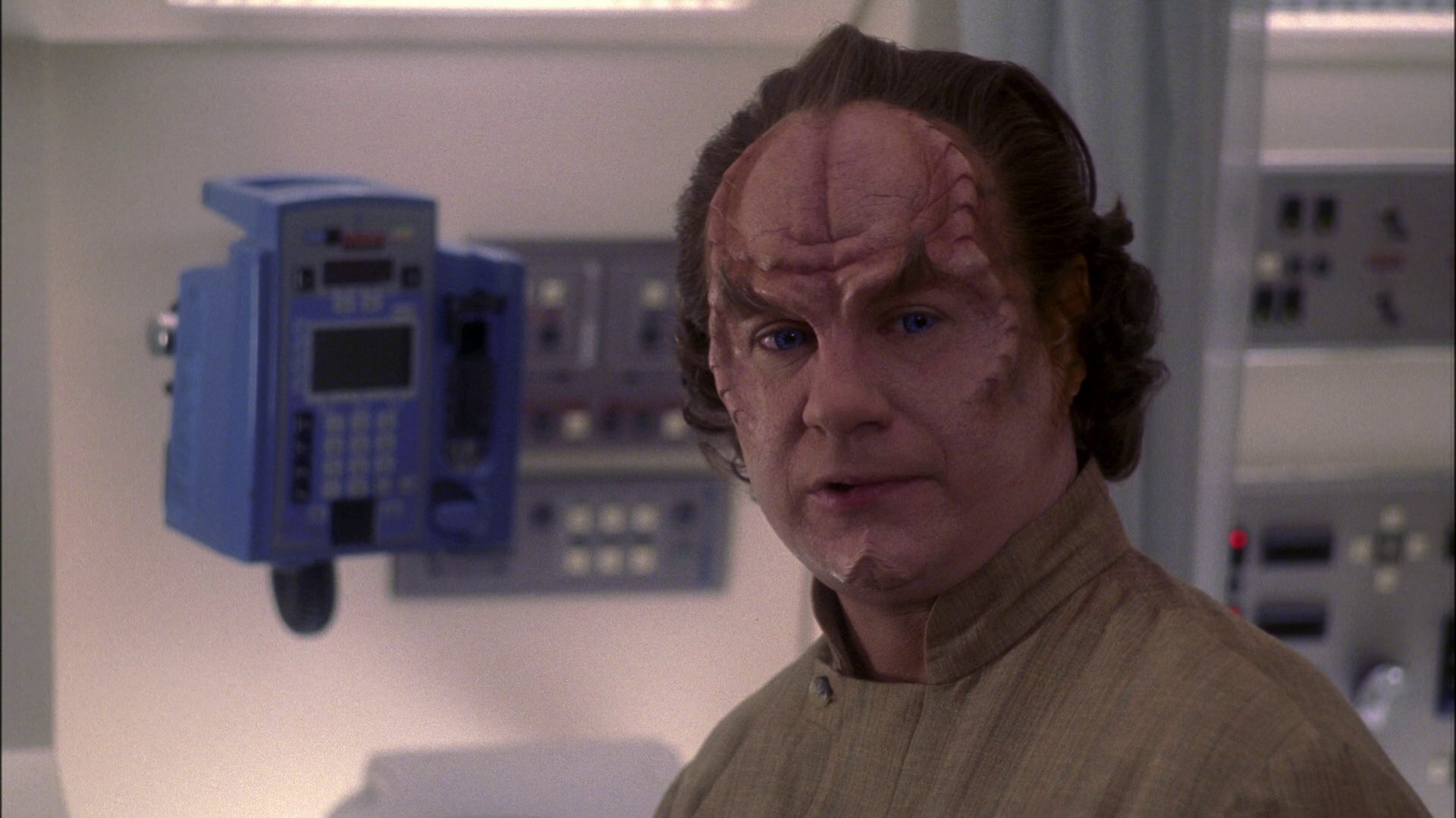 extant_StarTrek_ENT_1x15-ShadowsOfPJem_3474.jpg
