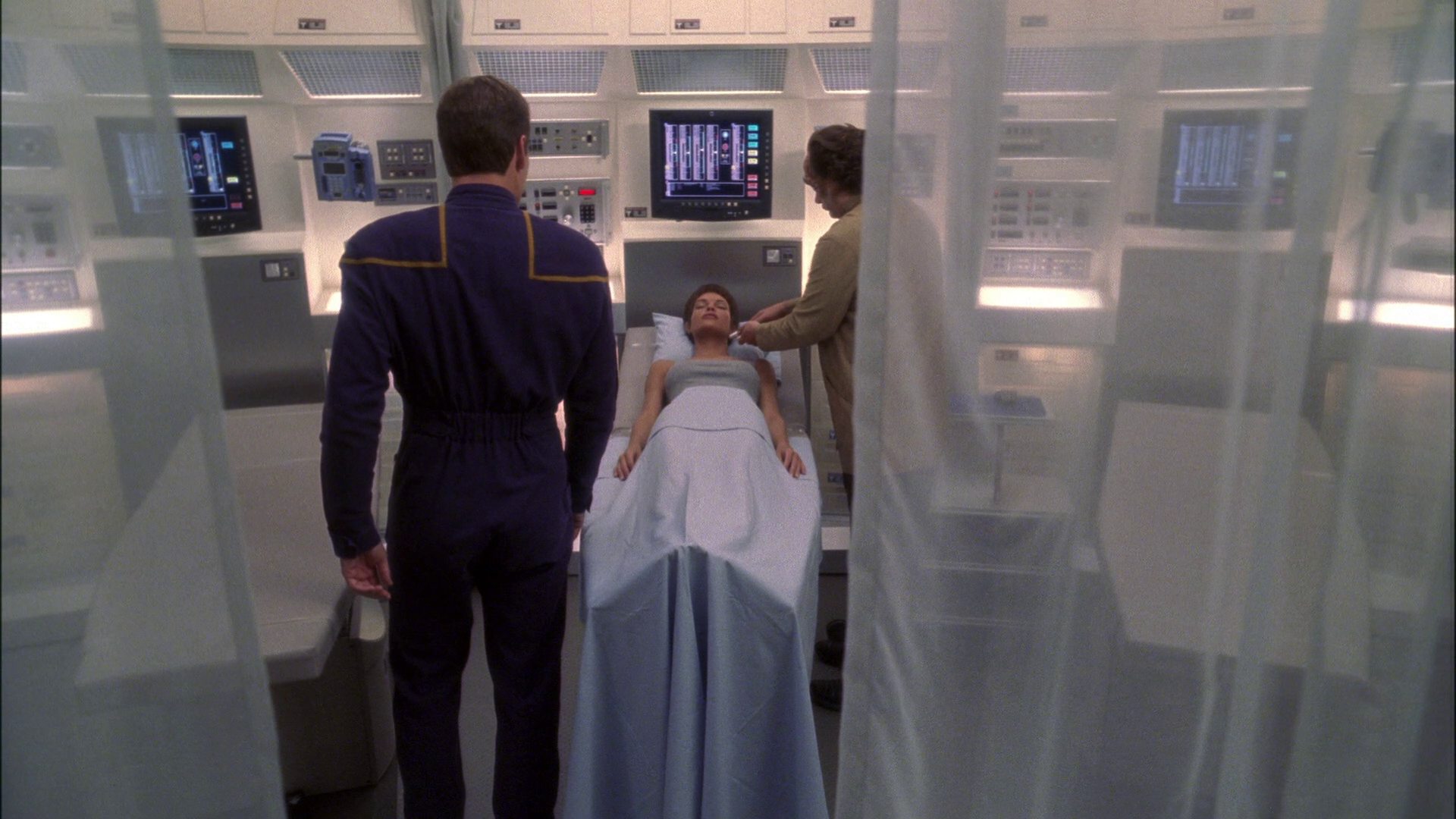 extant_StarTrek_ENT_1x15-ShadowsOfPJem_3539.jpg