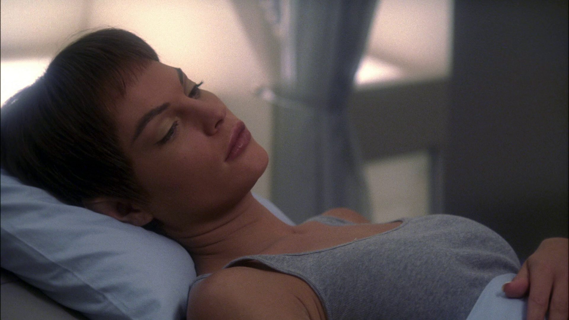 extant_StarTrek_ENT_1x15-ShadowsOfPJem_3611.jpg