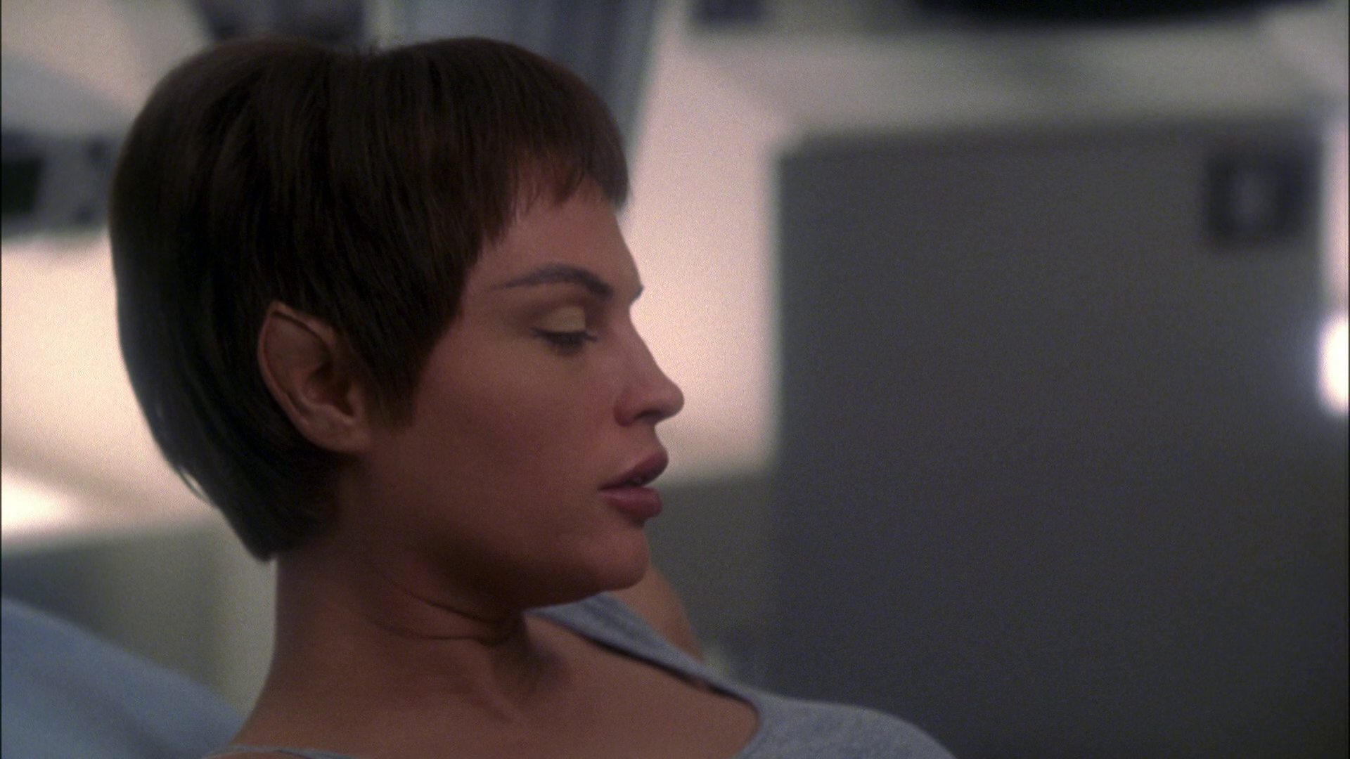 extant_StarTrek_ENT_1x15-ShadowsOfPJem_3653.jpg