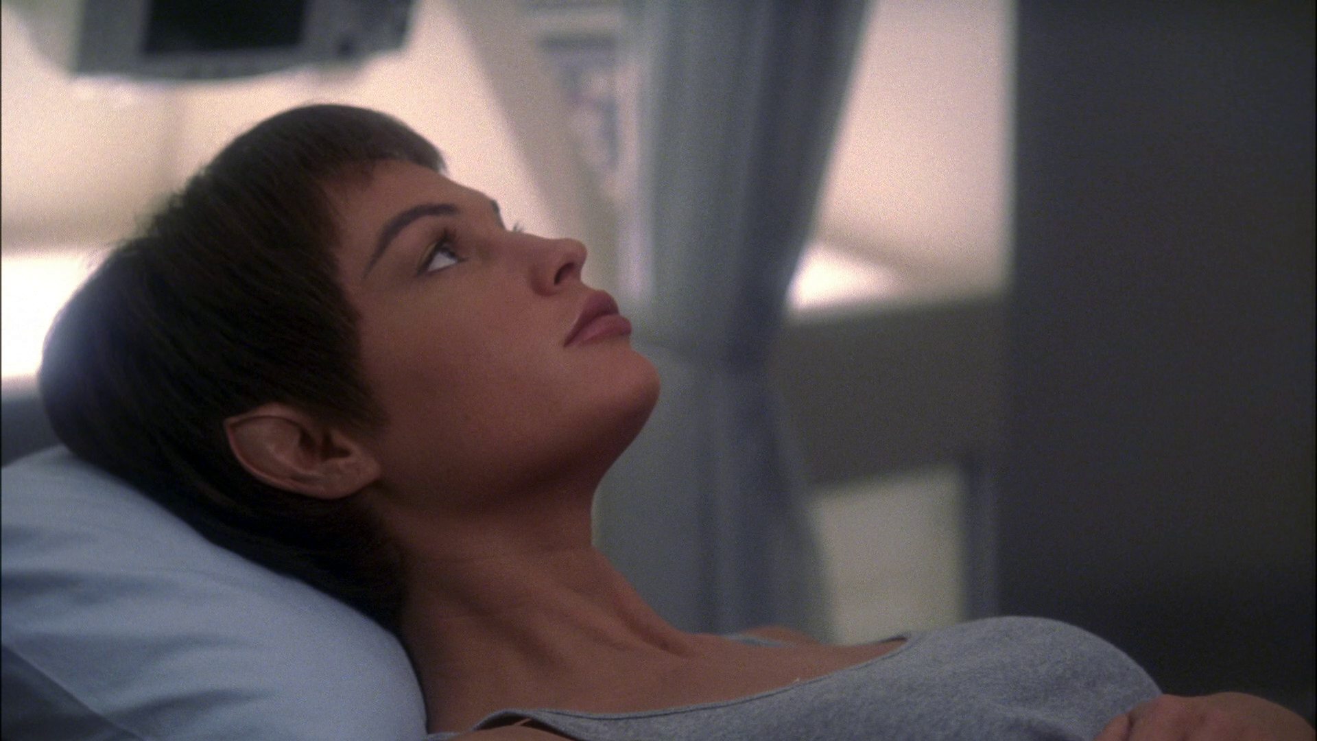extant_StarTrek_ENT_1x15-ShadowsOfPJem_3656.jpg