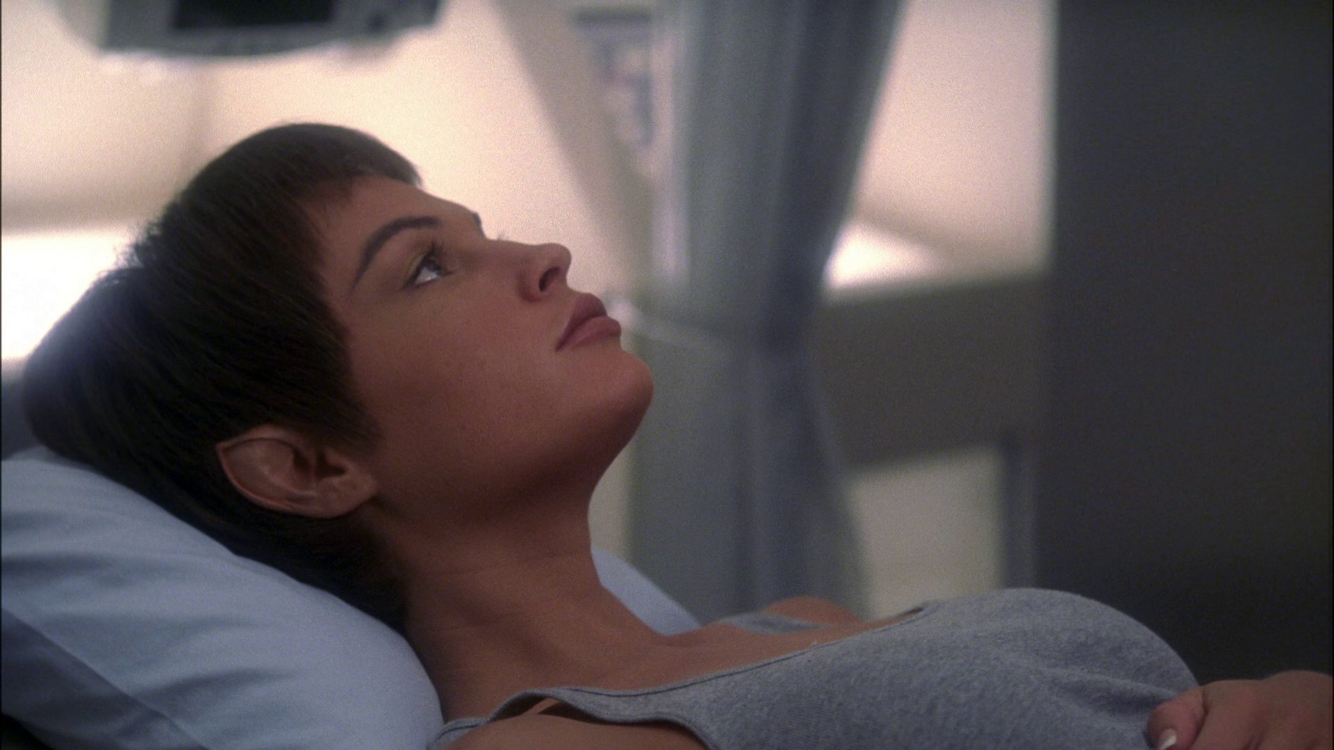 extant_StarTrek_ENT_1x15-ShadowsOfPJem_3658.jpg