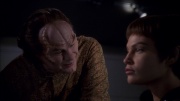extant_StarTrek_ENT_1x15-ShadowsOfPJem_0914.jpg