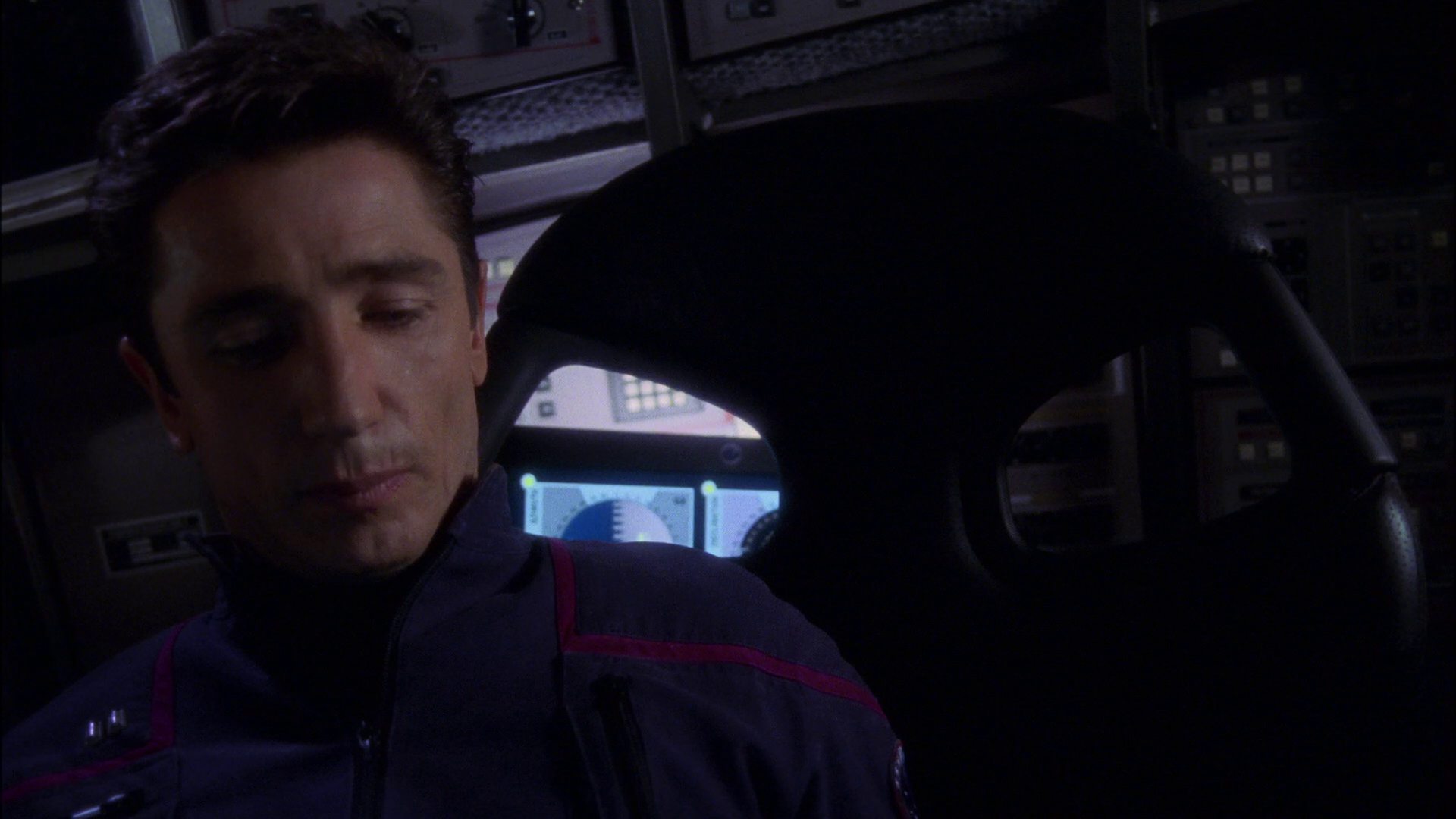 extant_StarTrek_ENT_1x16-ShuttlepodOne_0073.jpg