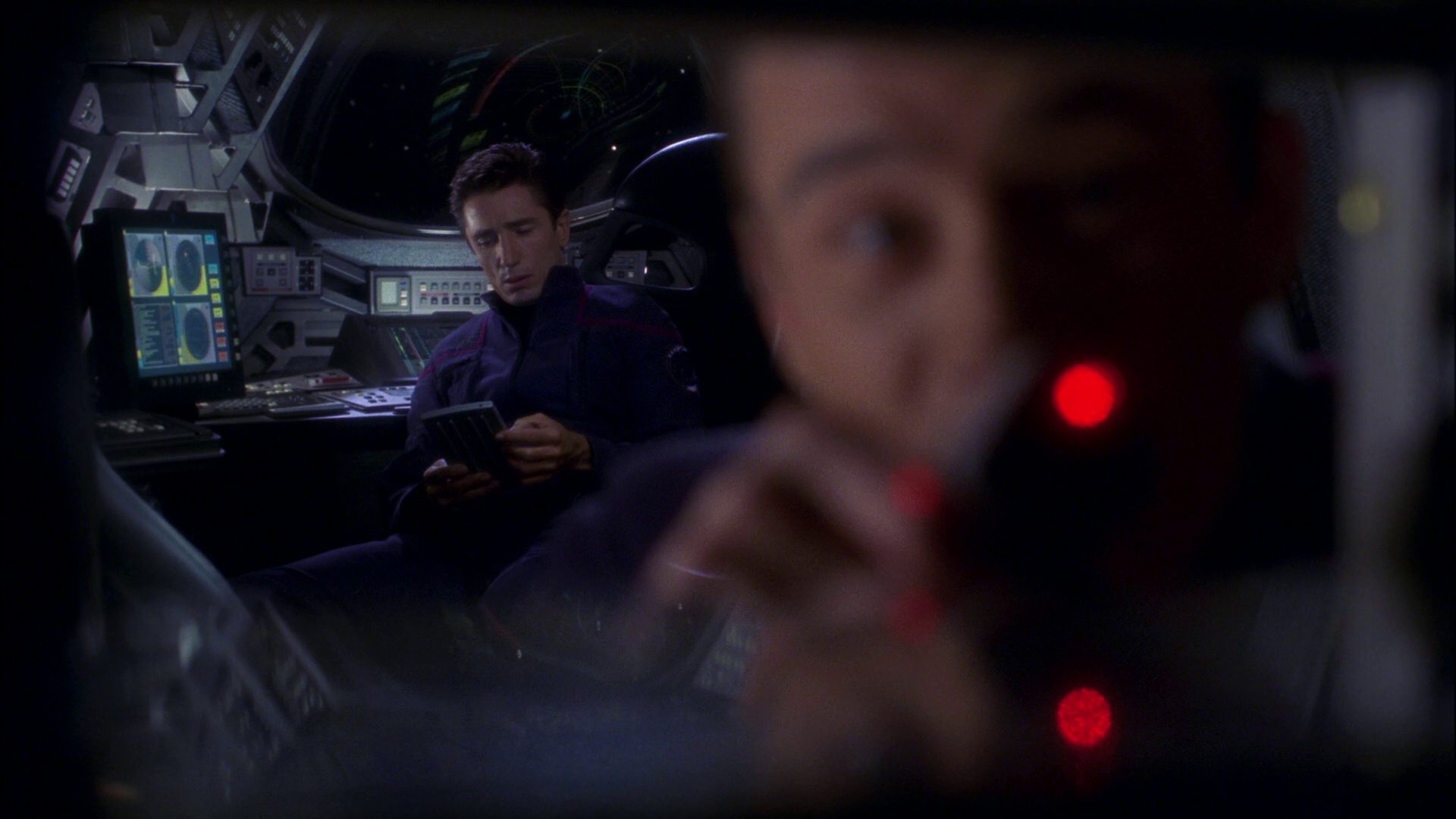 extant_StarTrek_ENT_1x16-ShuttlepodOne_0080.jpg