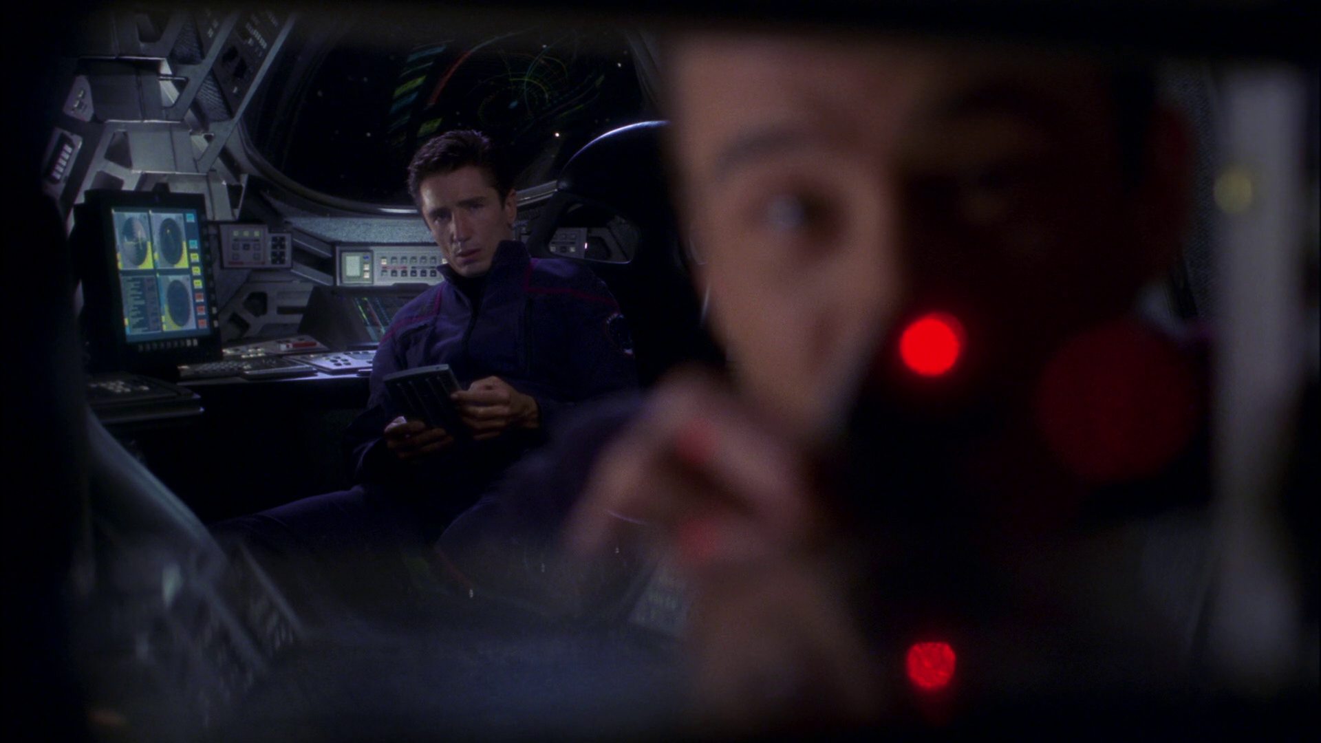 extant_StarTrek_ENT_1x16-ShuttlepodOne_0081.jpg