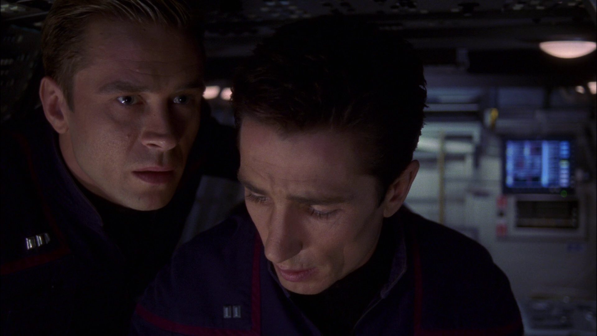 extant_StarTrek_ENT_1x16-ShuttlepodOne_0181.jpg