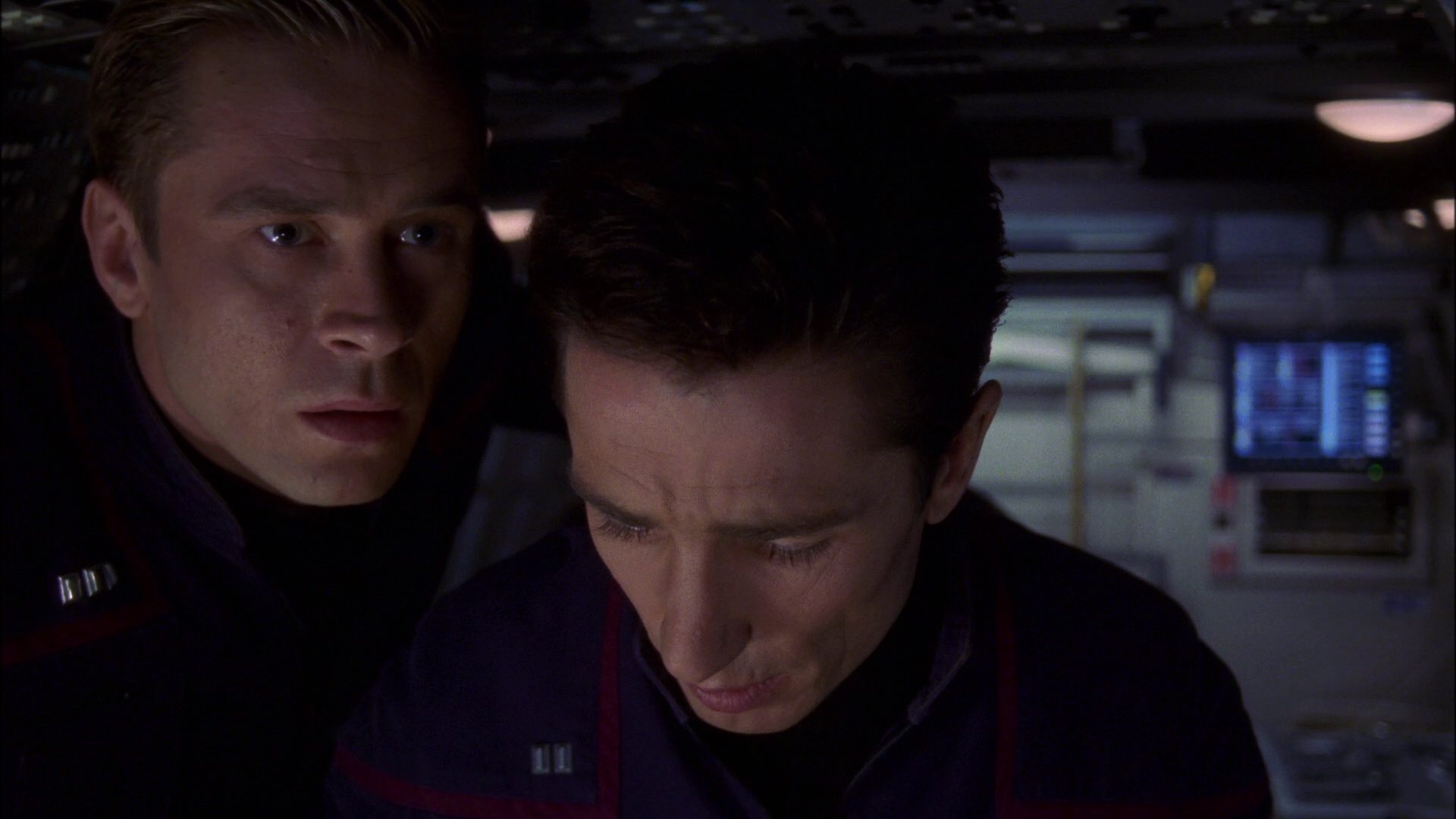extant_StarTrek_ENT_1x16-ShuttlepodOne_0183.jpg