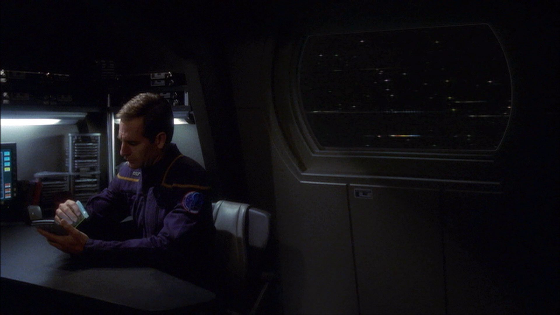 extant_StarTrek_ENT_1x16-ShuttlepodOne_0339.jpg
