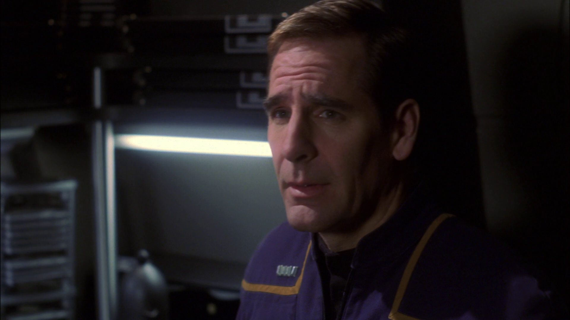 extant_StarTrek_ENT_1x16-ShuttlepodOne_0394.jpg