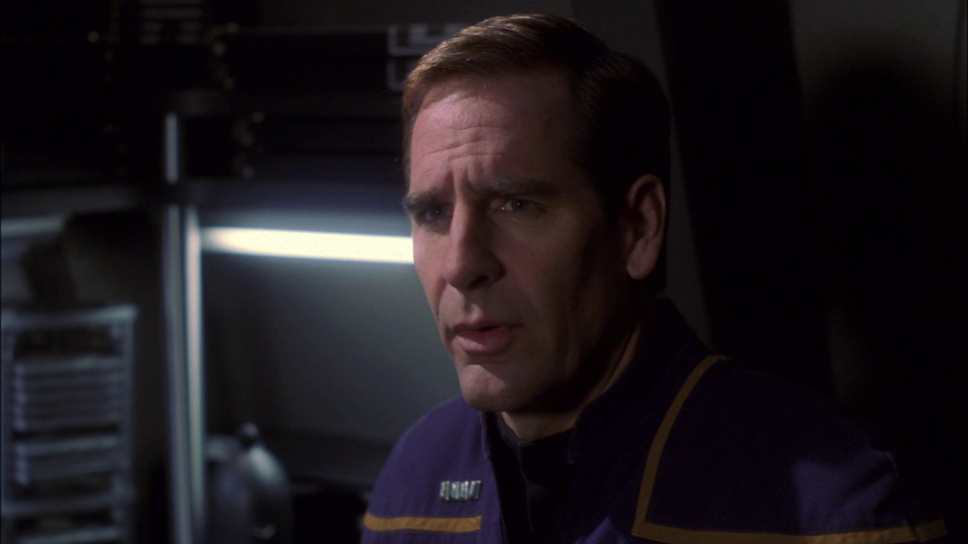 extant_StarTrek_ENT_1x16-ShuttlepodOne_0445.jpg