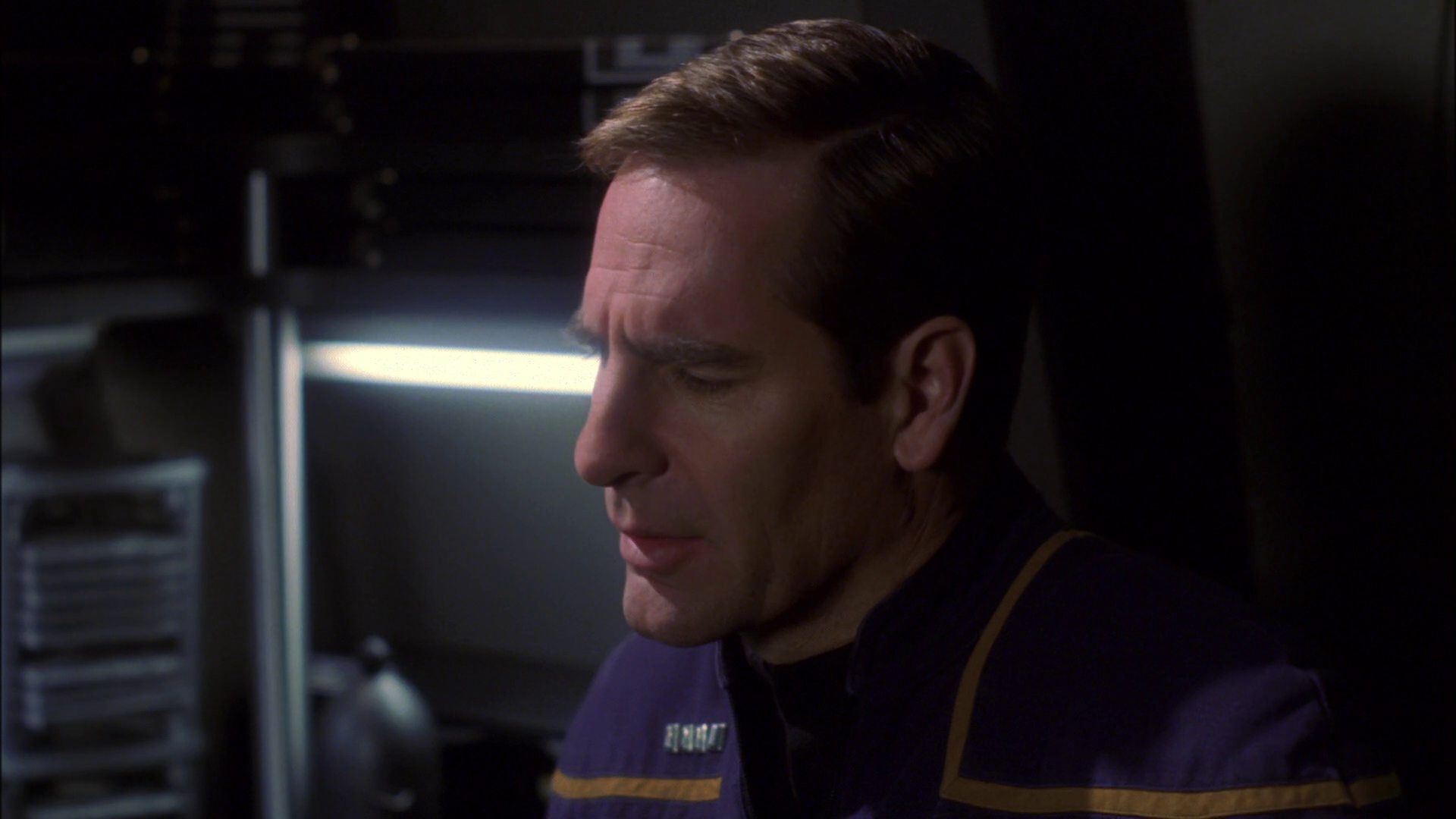 extant_StarTrek_ENT_1x16-ShuttlepodOne_0446.jpg