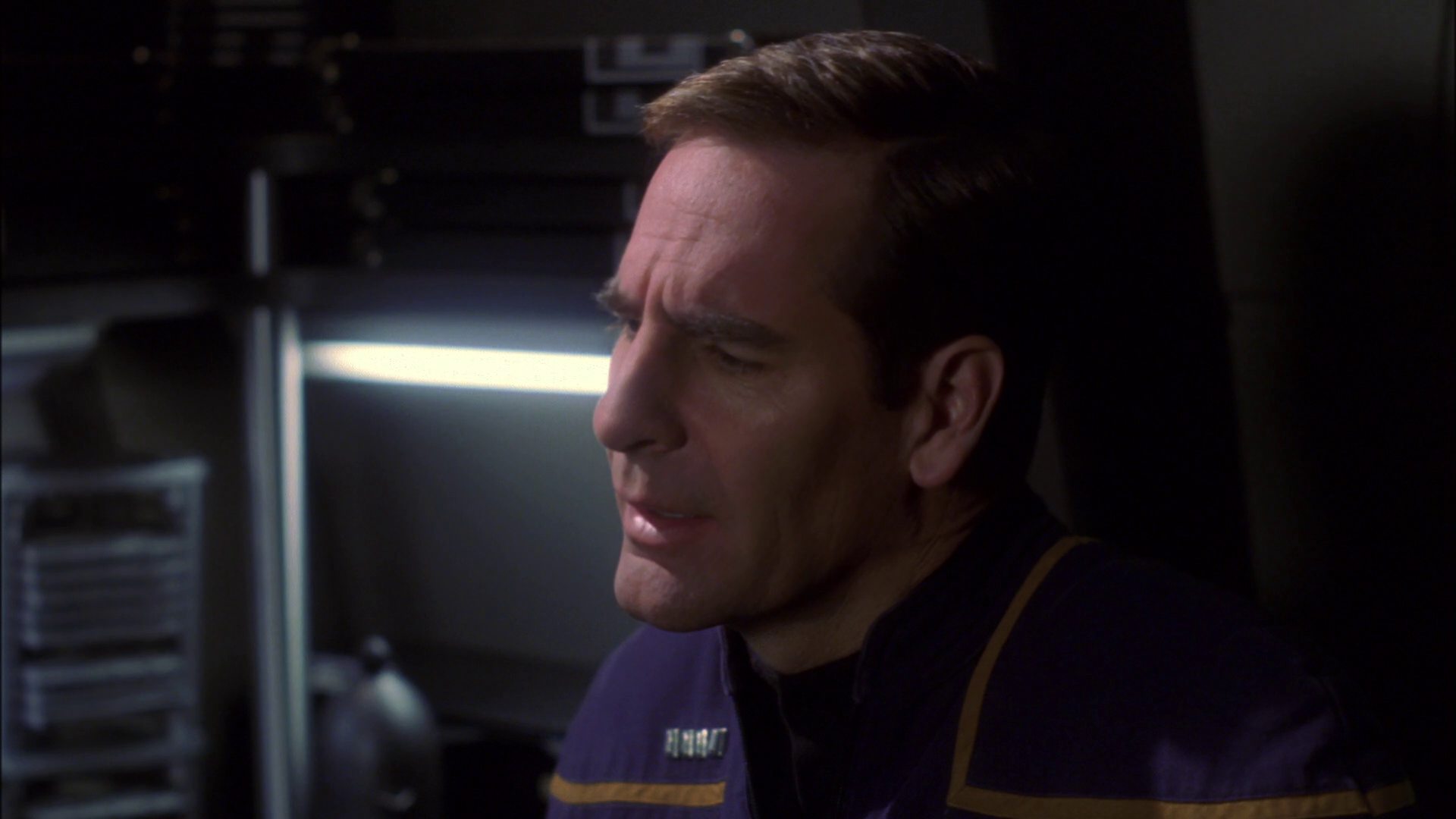 extant_StarTrek_ENT_1x16-ShuttlepodOne_0447.jpg