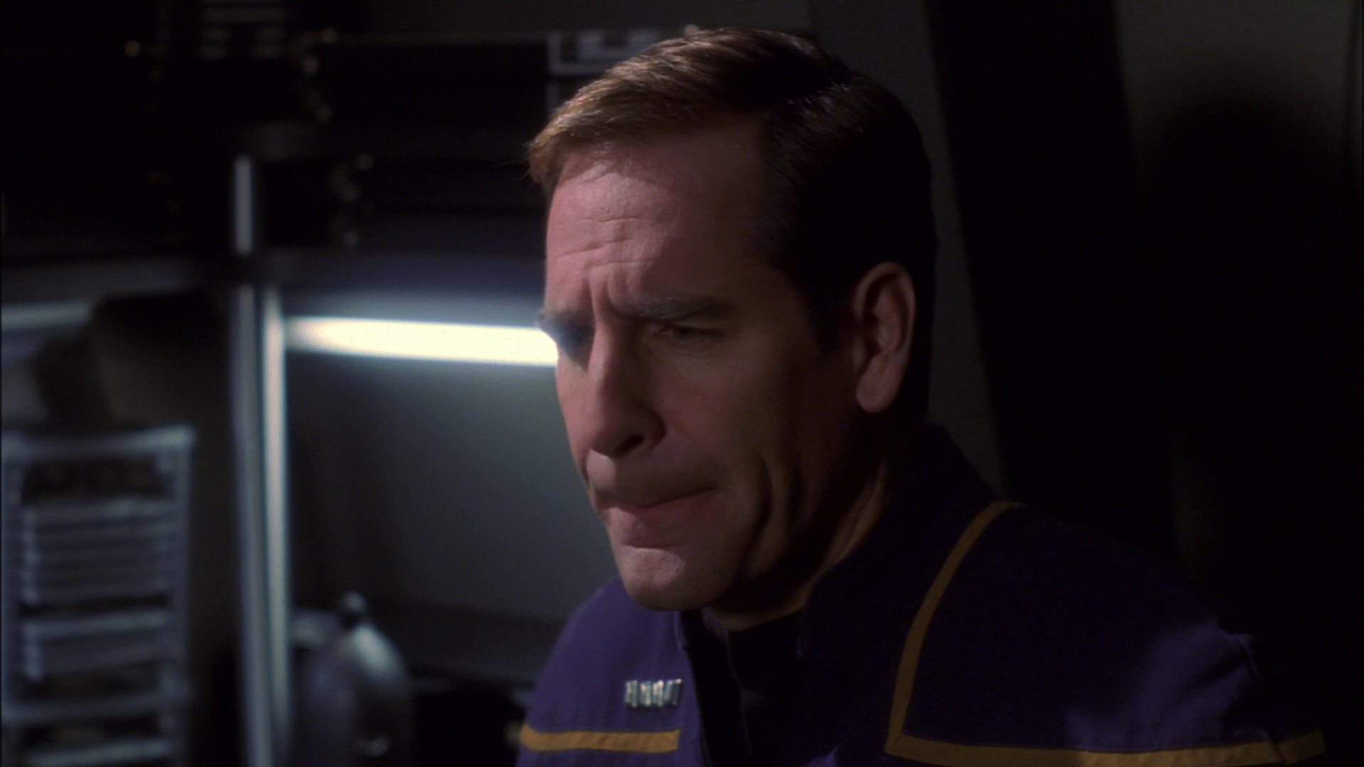 extant_StarTrek_ENT_1x16-ShuttlepodOne_0454.jpg