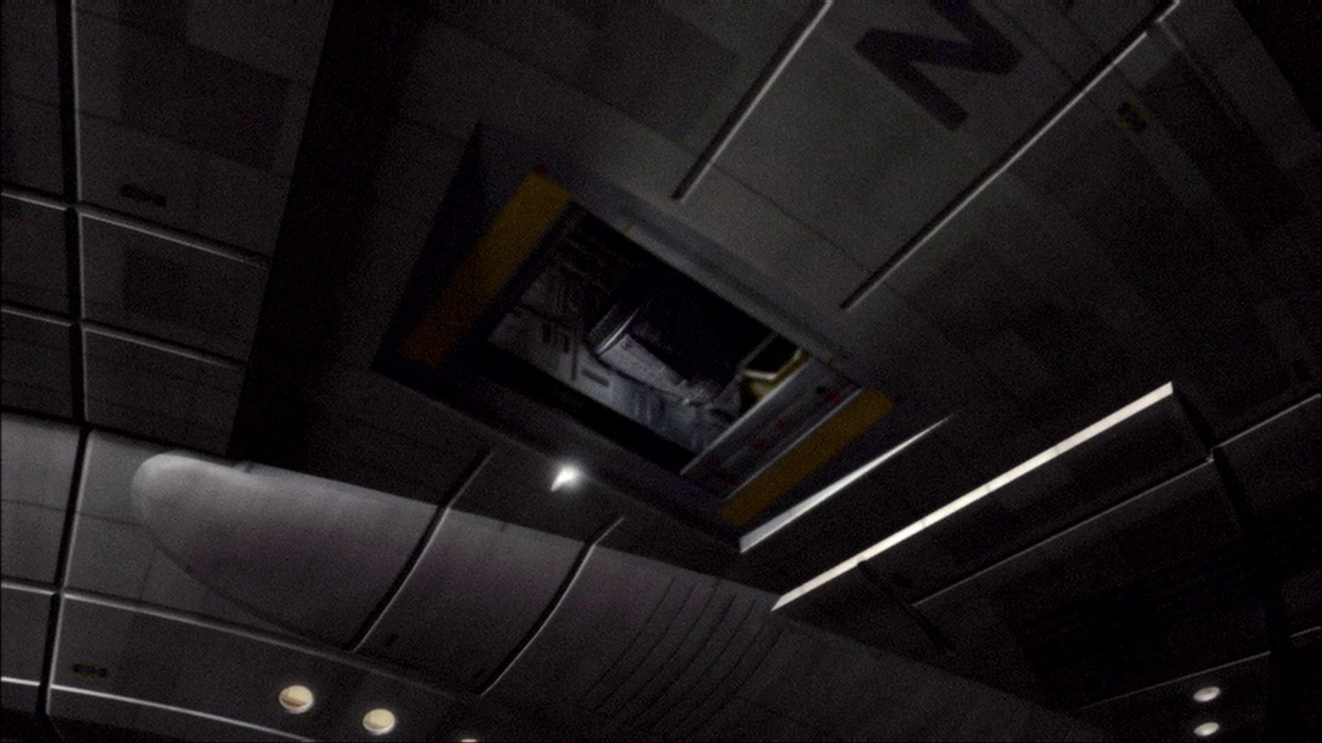 extant_StarTrek_ENT_1x16-ShuttlepodOne_0456.jpg