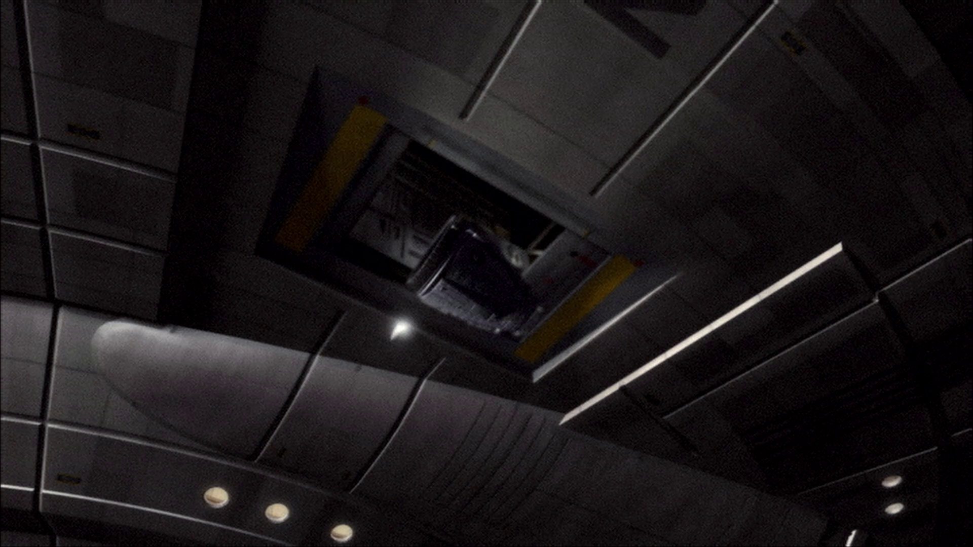extant_StarTrek_ENT_1x16-ShuttlepodOne_0457.jpg