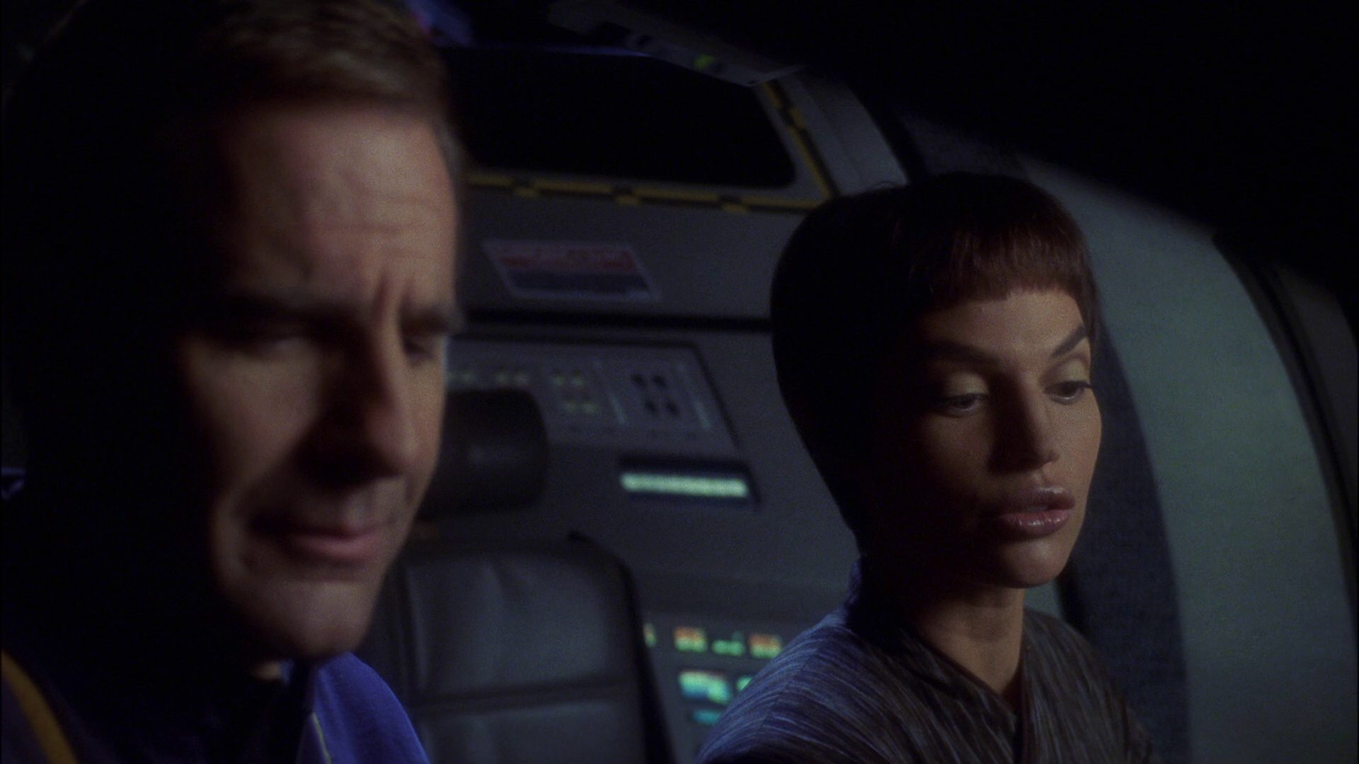 extant_StarTrek_ENT_1x16-ShuttlepodOne_0515.jpg
