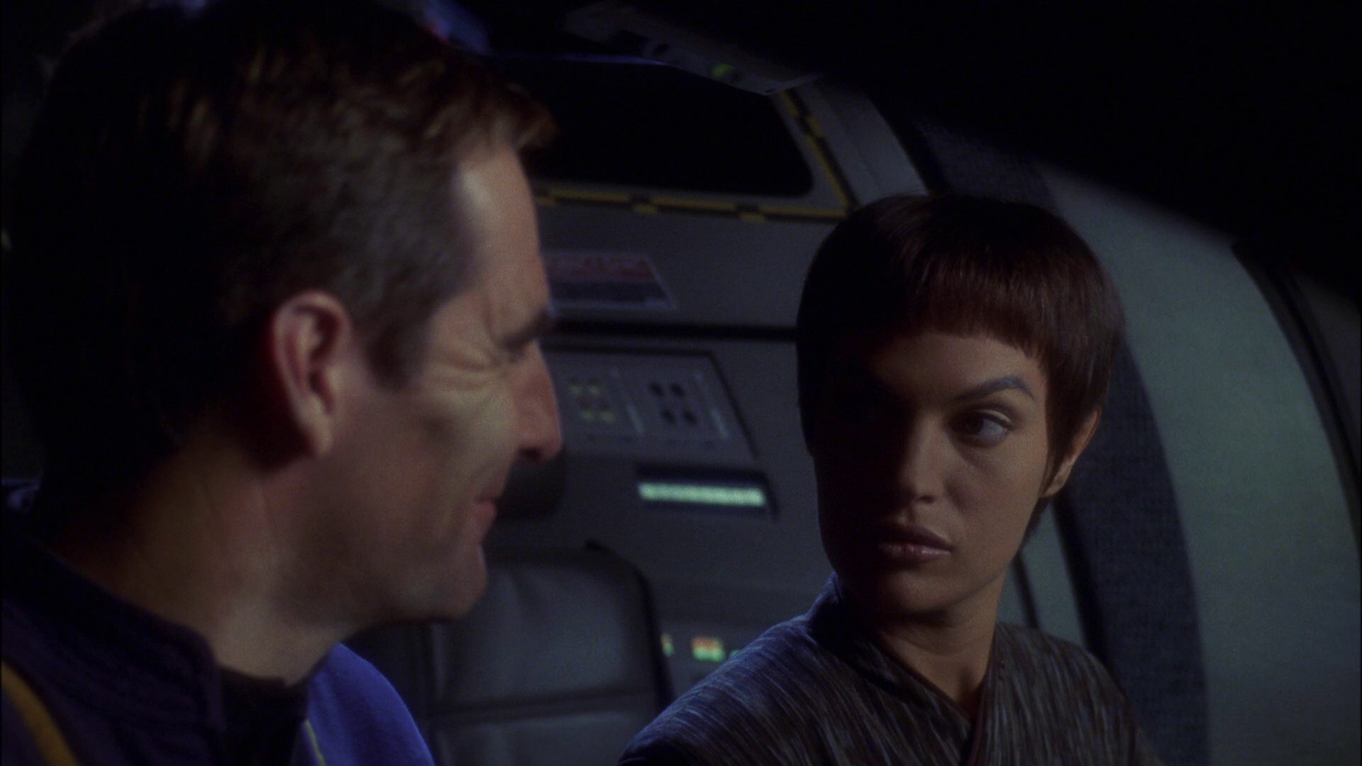 extant_StarTrek_ENT_1x16-ShuttlepodOne_0542.jpg