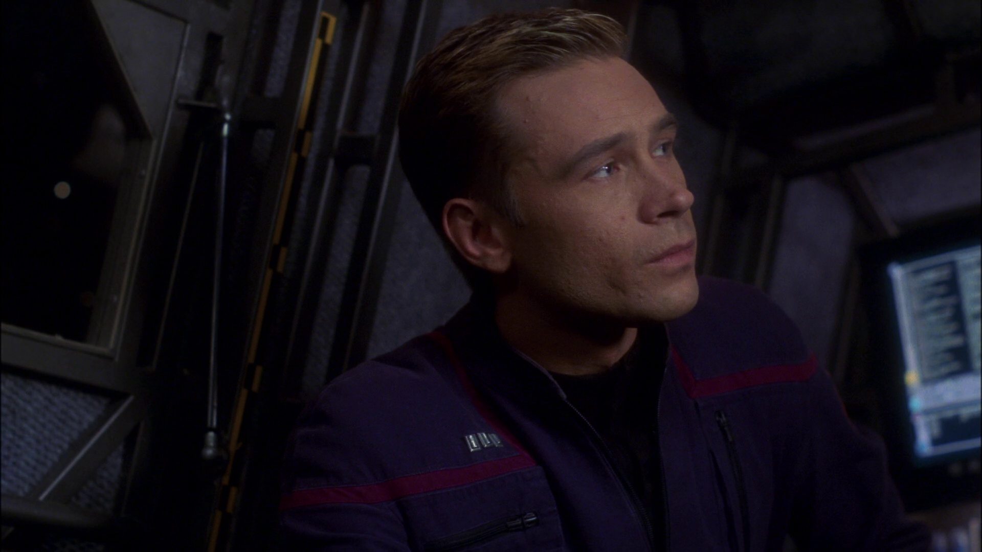 extant_StarTrek_ENT_1x16-ShuttlepodOne_0658.jpg