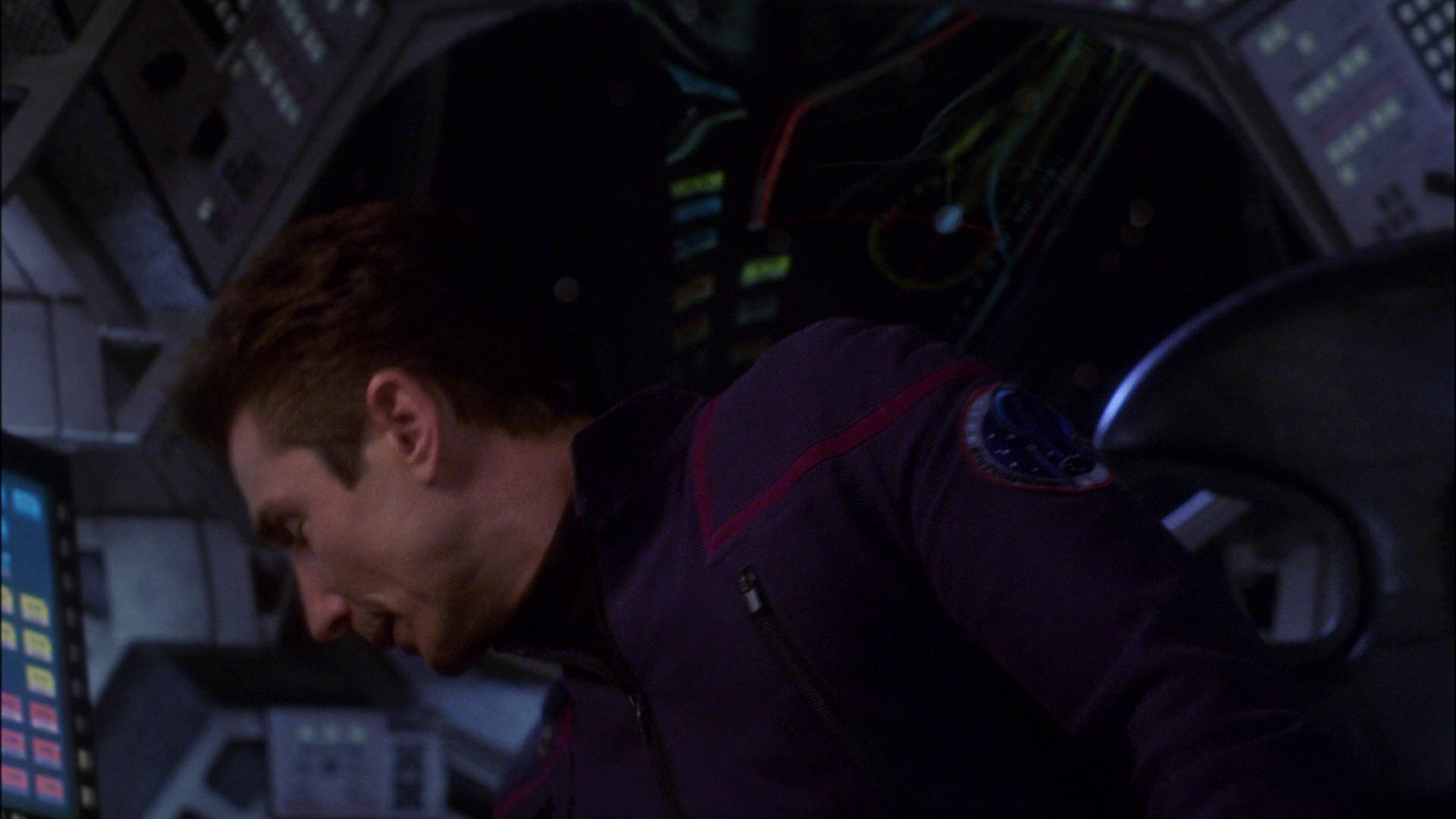 extant_StarTrek_ENT_1x16-ShuttlepodOne_0720.jpg