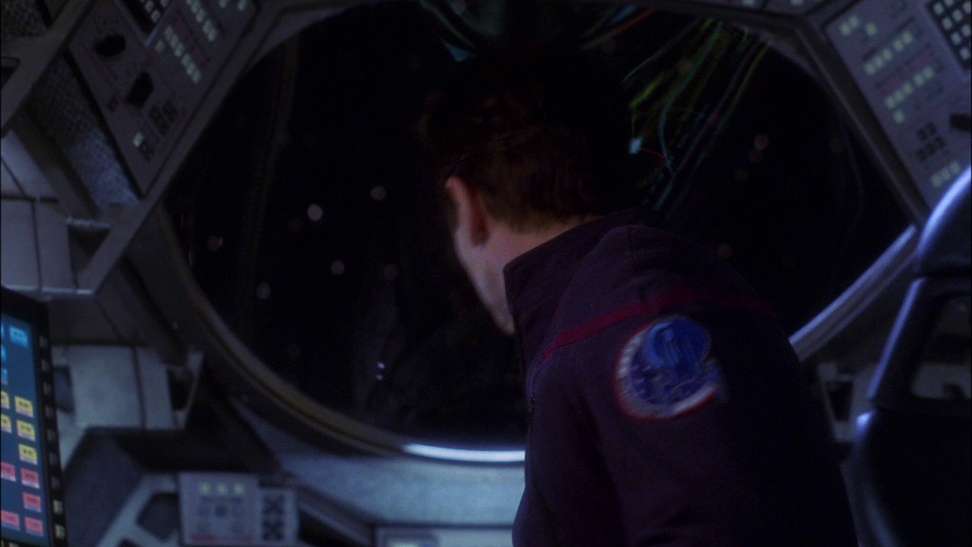 extant_StarTrek_ENT_1x16-ShuttlepodOne_0721.jpg