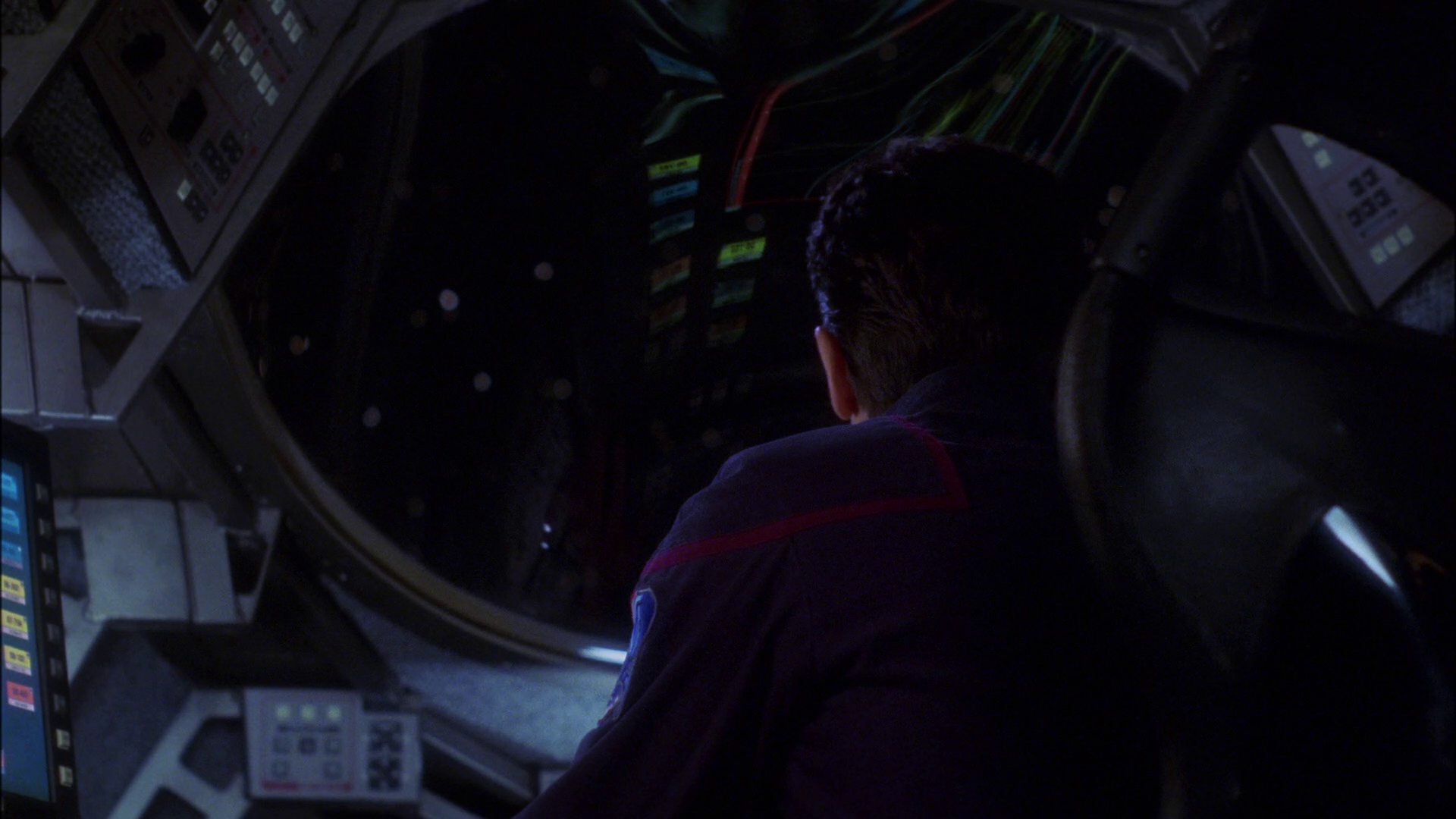 extant_StarTrek_ENT_1x16-ShuttlepodOne_0724.jpg