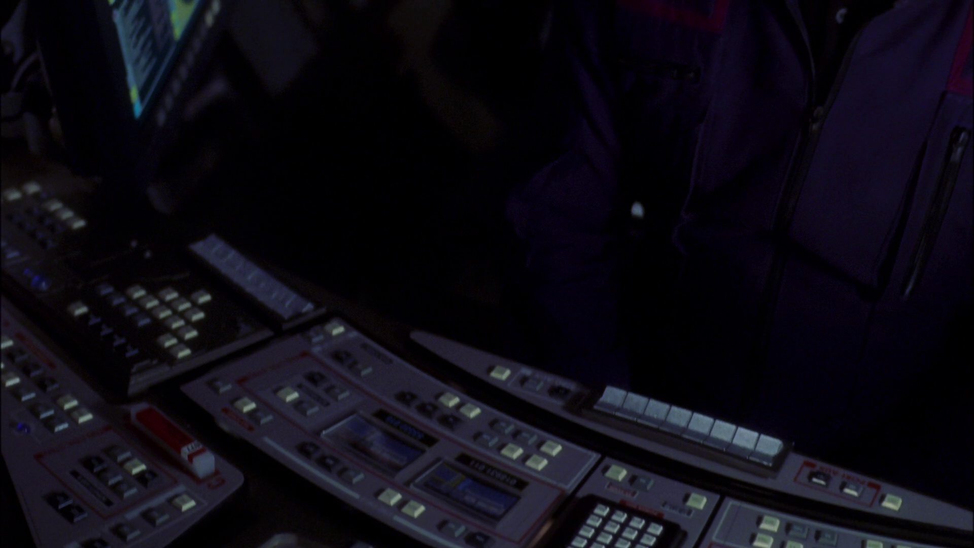extant_StarTrek_ENT_1x16-ShuttlepodOne_0799.jpg