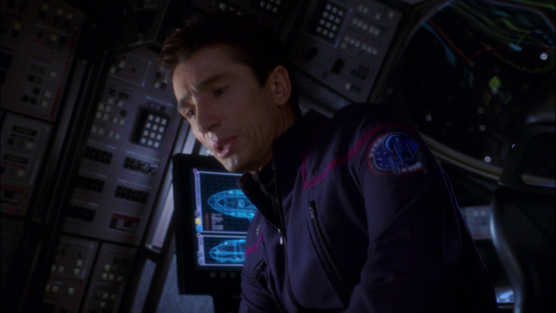 extant_StarTrek_ENT_1x16-ShuttlepodOne_0962.jpg