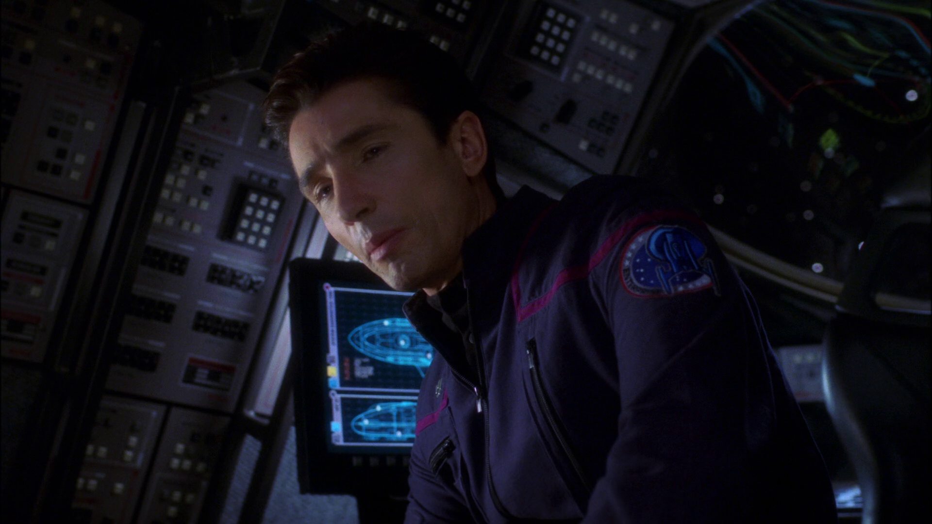 extant_StarTrek_ENT_1x16-ShuttlepodOne_0964.jpg